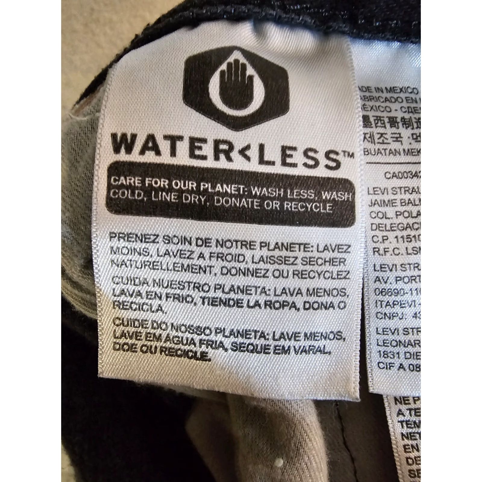 Levi's VINTAGE Levi's 501 XX Jeans Black Cotton Denim Button Fly 44x32 Men's Regular 90s Vintage 501 Series Block Pattern Solid Charcoal Wash Size US 44 / EU 60 - 7 Thumbnail