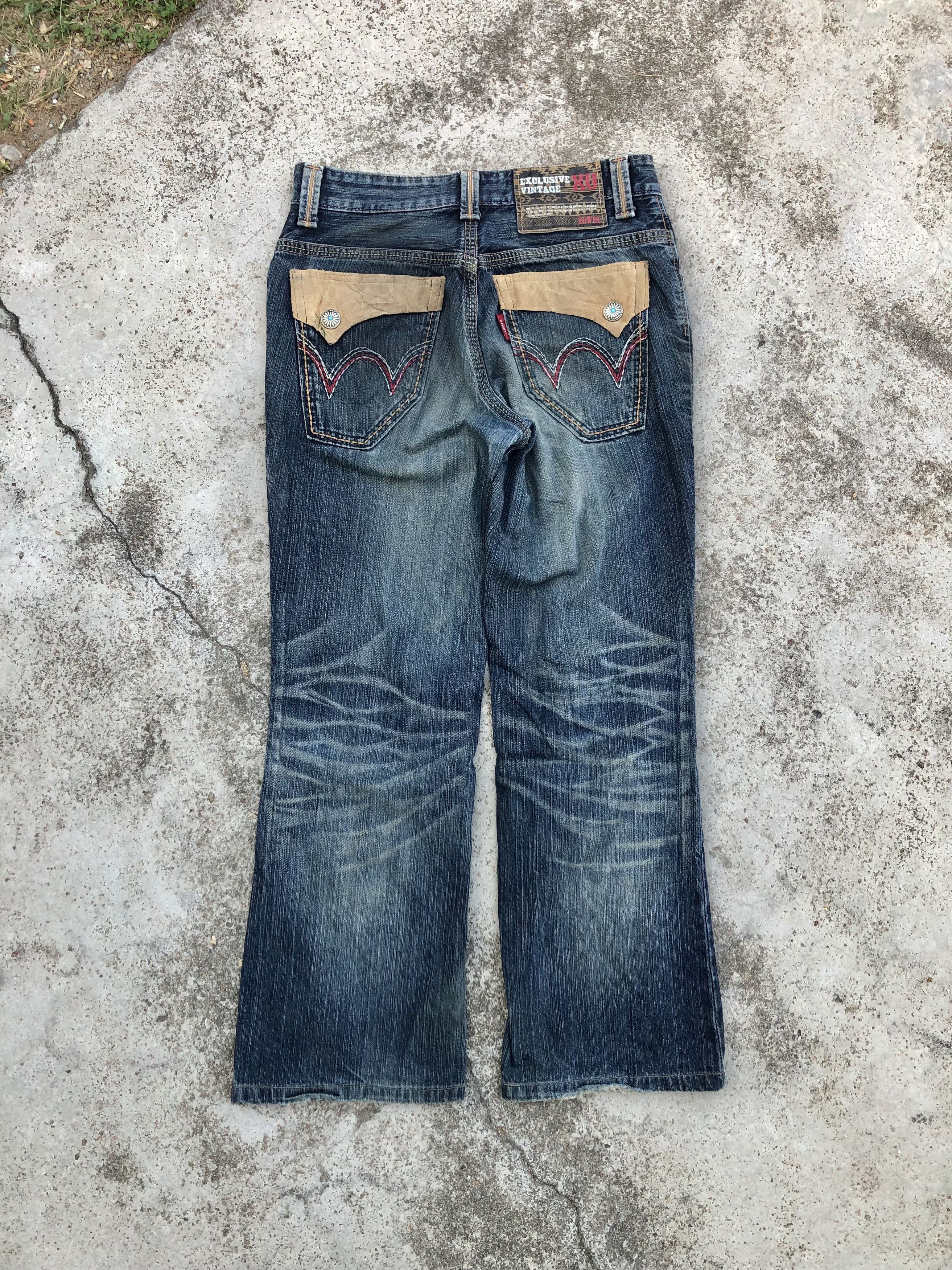 Edwin EXCLUSIVE VINTAGE DISTRESSED FLARE DENIM Size US 30 / EU 46 - 4 Thumbnail