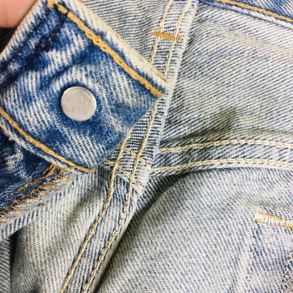 Levi's Vintage Clothing Vintage 90s Levi’s 501 Made In USA Size US 35 - 12 Thumbnail