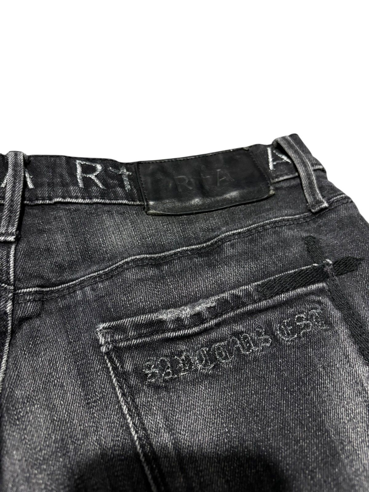 Rta 28 RTA Bryant Distressed Jeans Logo Gothic cross denim vtg Size US 28 / EU 44 - 6 Thumbnail