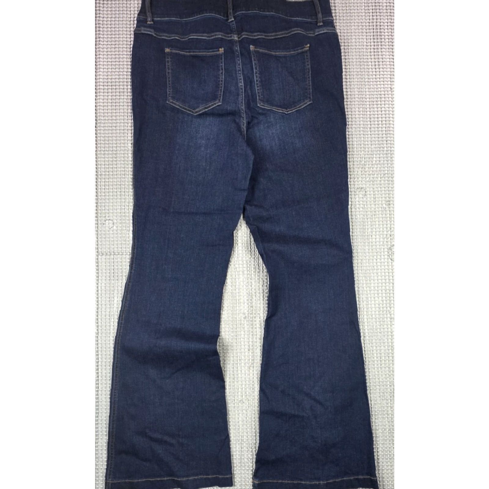 Spanx Spanx Flare Jeans 1X Denim Slimming 36x34 Midnight Shade Stretch Pull On High Rise Blue Womens Jeans Size 40" / US 18 - 4 Thumbnail