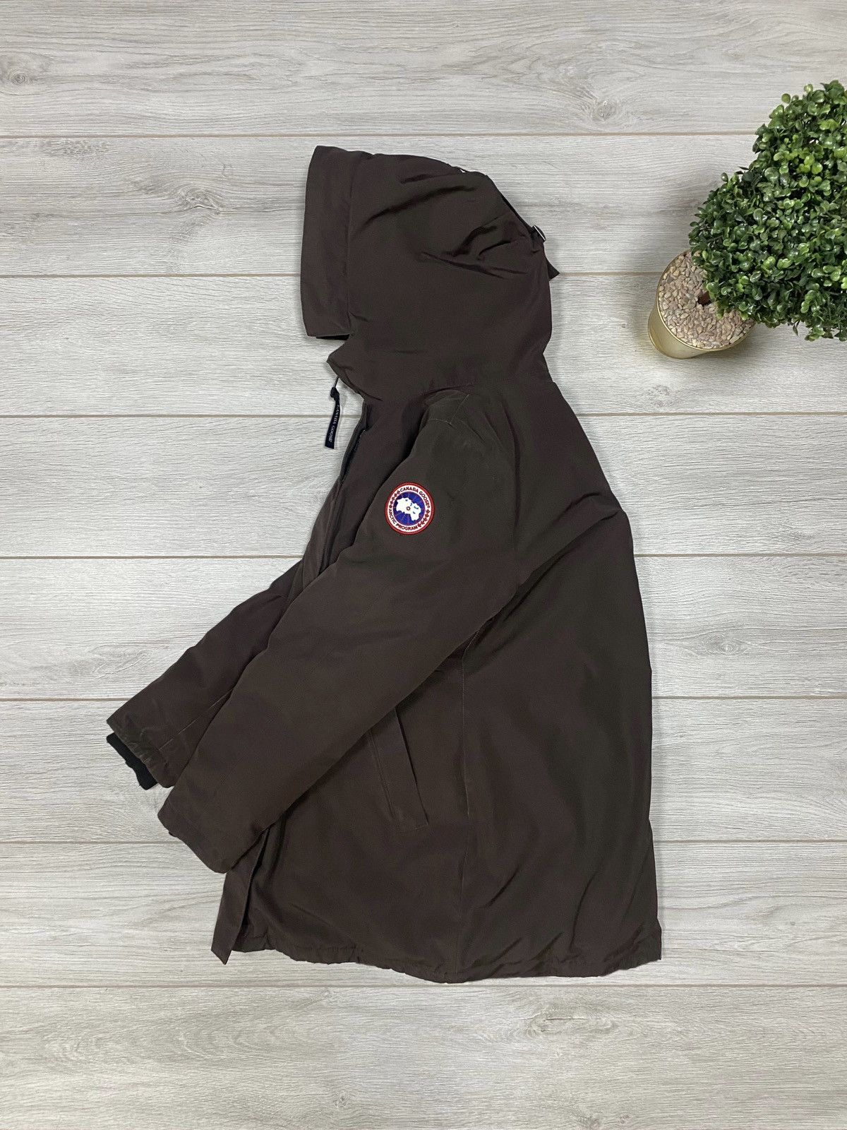 image of Canada Goose Down Puffer Parka in Brown, Women's (Size XL)