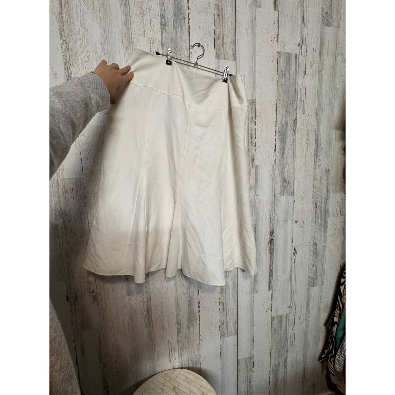 Other Ashley Stewart 16W Cream A-Line Midi Skirt w/ Lining – Elega Size 38" / US 16 / IT 52 - 4 Thumbnail