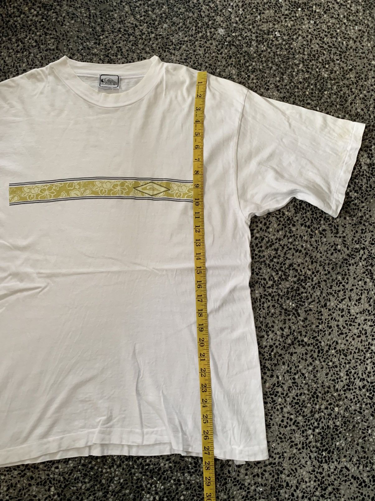 Quiksilver Vintage 90s Quiksilver Surfing / Surfboards / Surfwear Tees Size US M / EU 48-50 / 2 - 9 Thumbnail