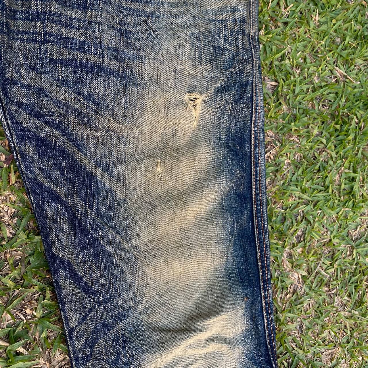 Edwin Vintage Edwin Buffalo Blue Trip Distressed Flare Jeans LGB Size US 34 / EU 50 - 12 Thumbnail
