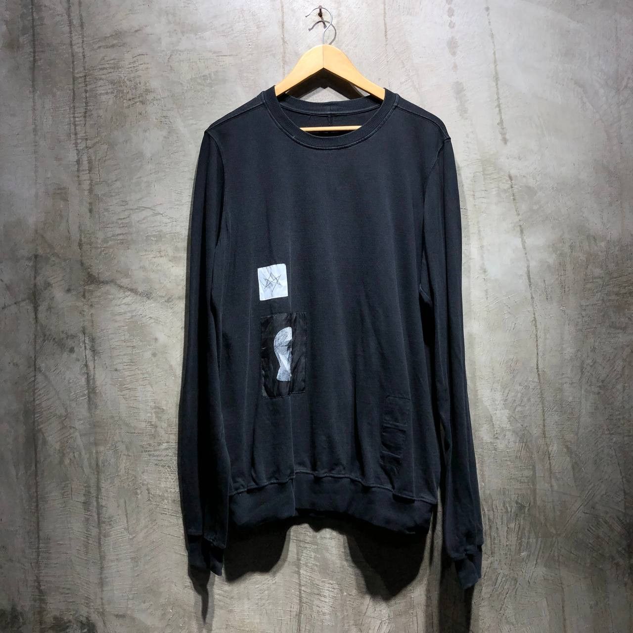 Rick Owens Drkshdw Rick Owens DRKSHDW patches crewneck long sleeves Size US L / EU 52-54 / 3 - 1 Thumbnail