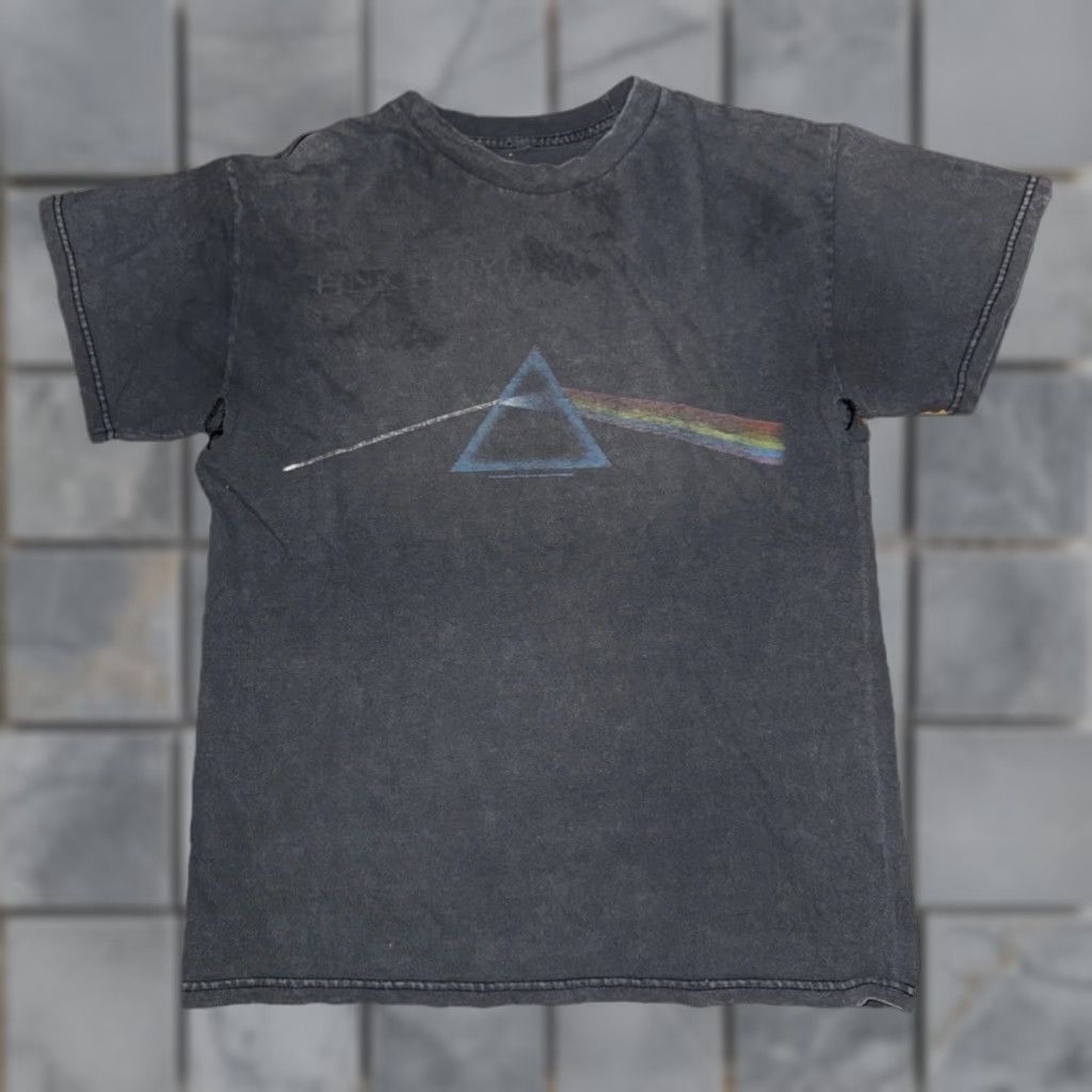 Vintage VINTAGE Pink Floyd Dark Side of the Moon T-Shirt Black Medium 18x24 Distressed Mens T-Shirt" Size US M / EU 48-50 / 2 - 1 Thumbnail