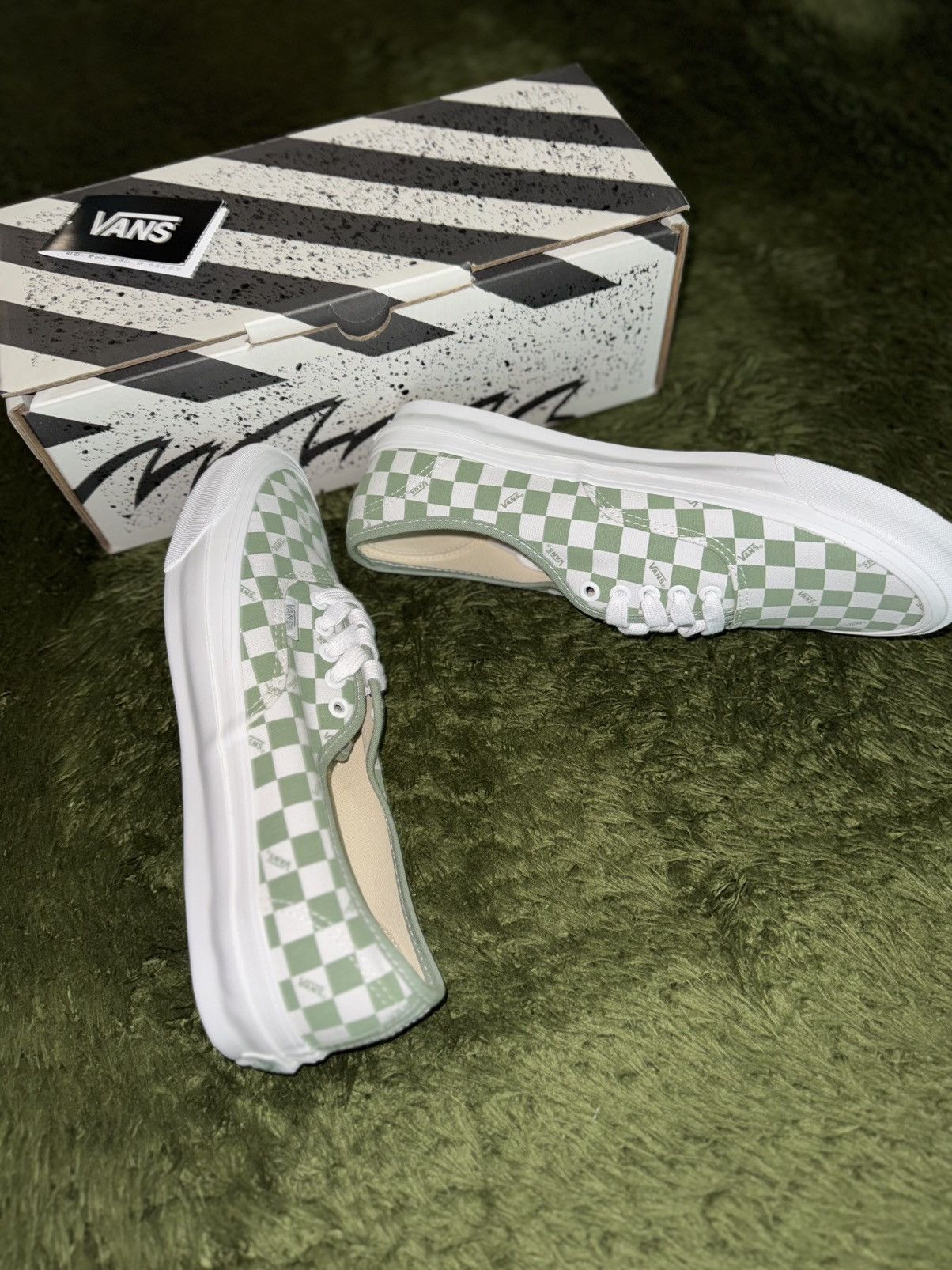 Vans [US 10.5] Vans Vault Authentic Checkerboard Loden Frost Size US 11 / EU 44 - 4 Thumbnail