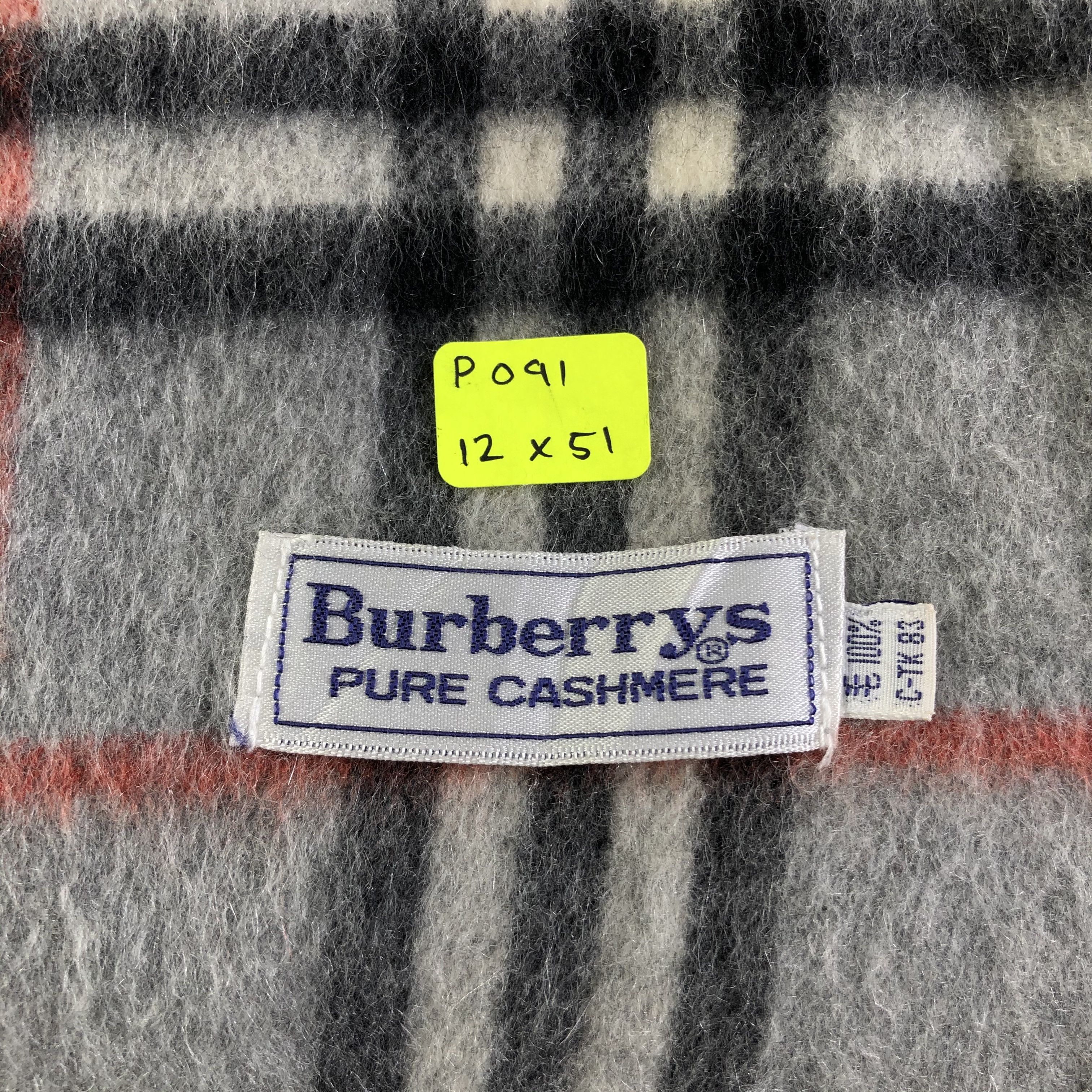 Burberry Burberrys Pure Cashmere Scarf / Muffler / Neckwear P091 Size ONE SIZE - 8 Thumbnail