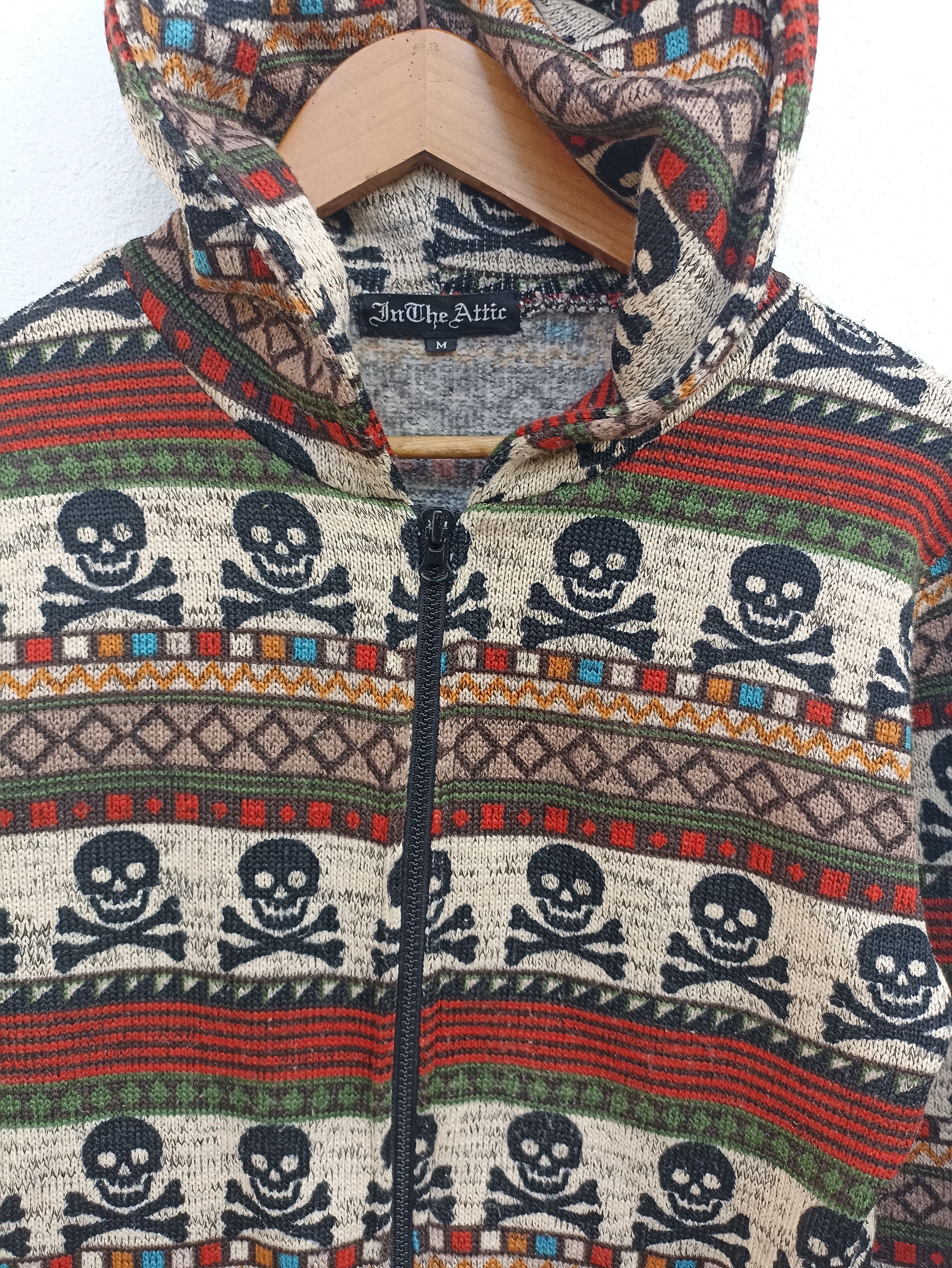 In The Attic 🔥 In The Attic sweater skulls zipper LGB if six was nine Size US S / EU 44-46 / 1 - 5 Thumbnail