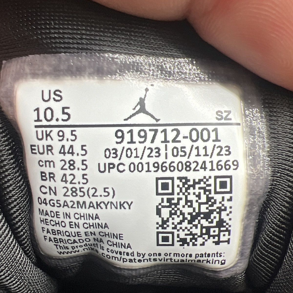 Jordan Brand Air Jordan 11 low IE Black white Size US 10.5 / EU 43-44 - 9 Thumbnail