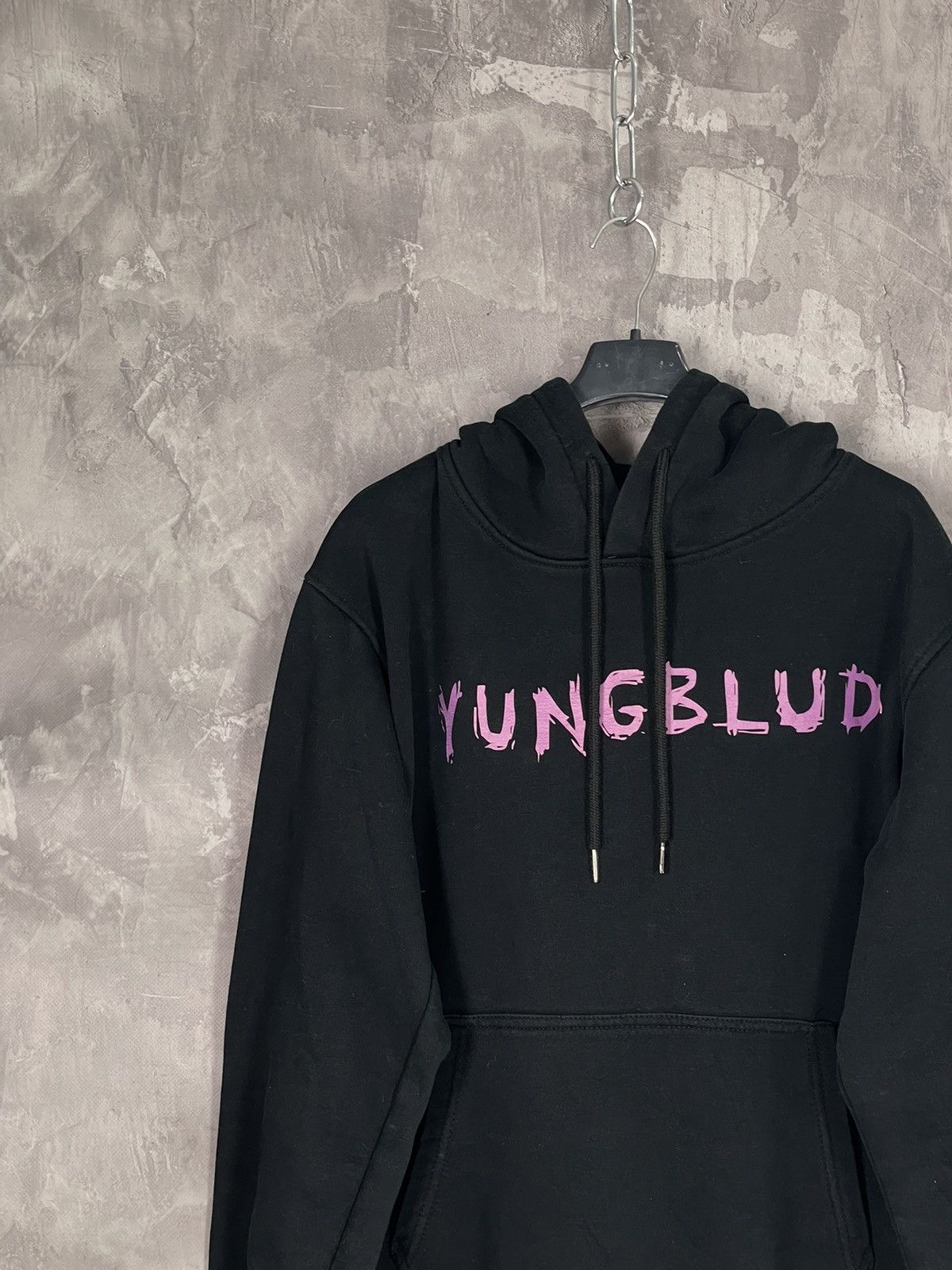 Rap Tees × Vintage Yungblud Big Logo Black Street Graphic Hype Hoodie Size US M / EU 48-50 / 2 - 3 Thumbnail