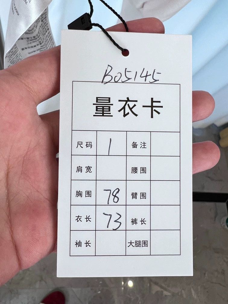 Balenciaga Balenciaga White strikethrough letter Logo loose hoodie Size US S / EU 44-46 / 1 - 7 Thumbnail