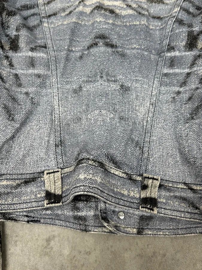 Roberto Cavalli SS2002 Cavalli Blue & White Zebra Savage Denim Jacket Size S / US 4 / IT 40 - 9 Thumbnail