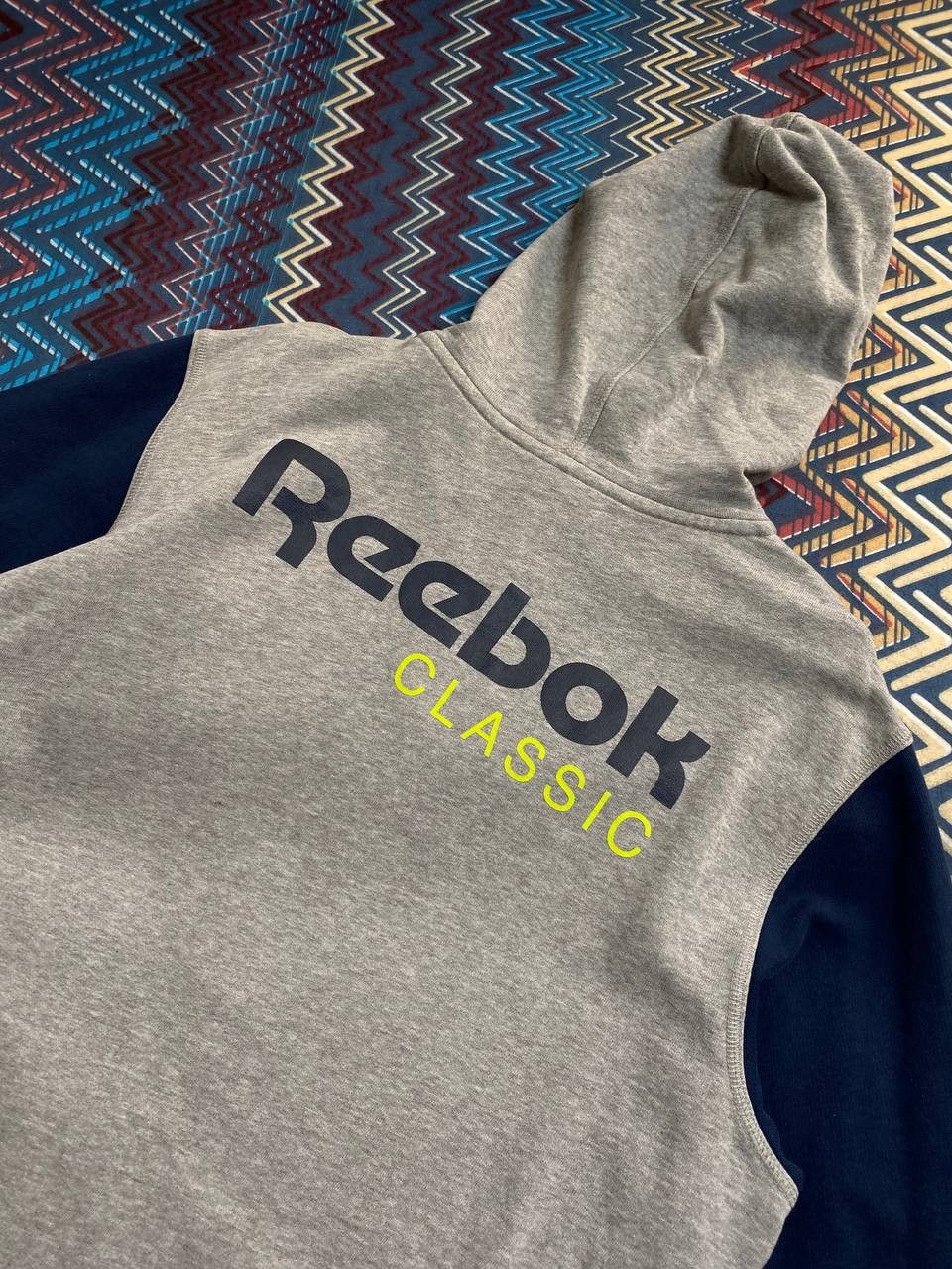 Reebok × Vintage Distressed Reebok Zip Up Hoodie Size US L / EU 52-54 / 3 - 7 Thumbnail