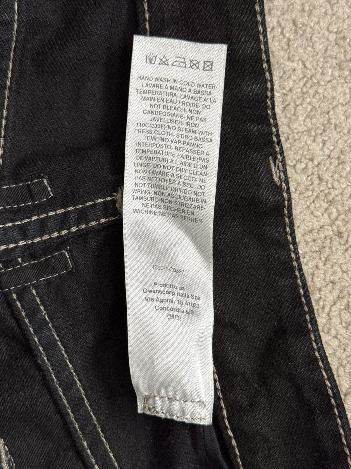 Rick Owens FW22 Rick Owens DRKSHDW Black Waxed Performa Cut Denim Jeans Size US 36 / EU 52 - 10 Thumbnail