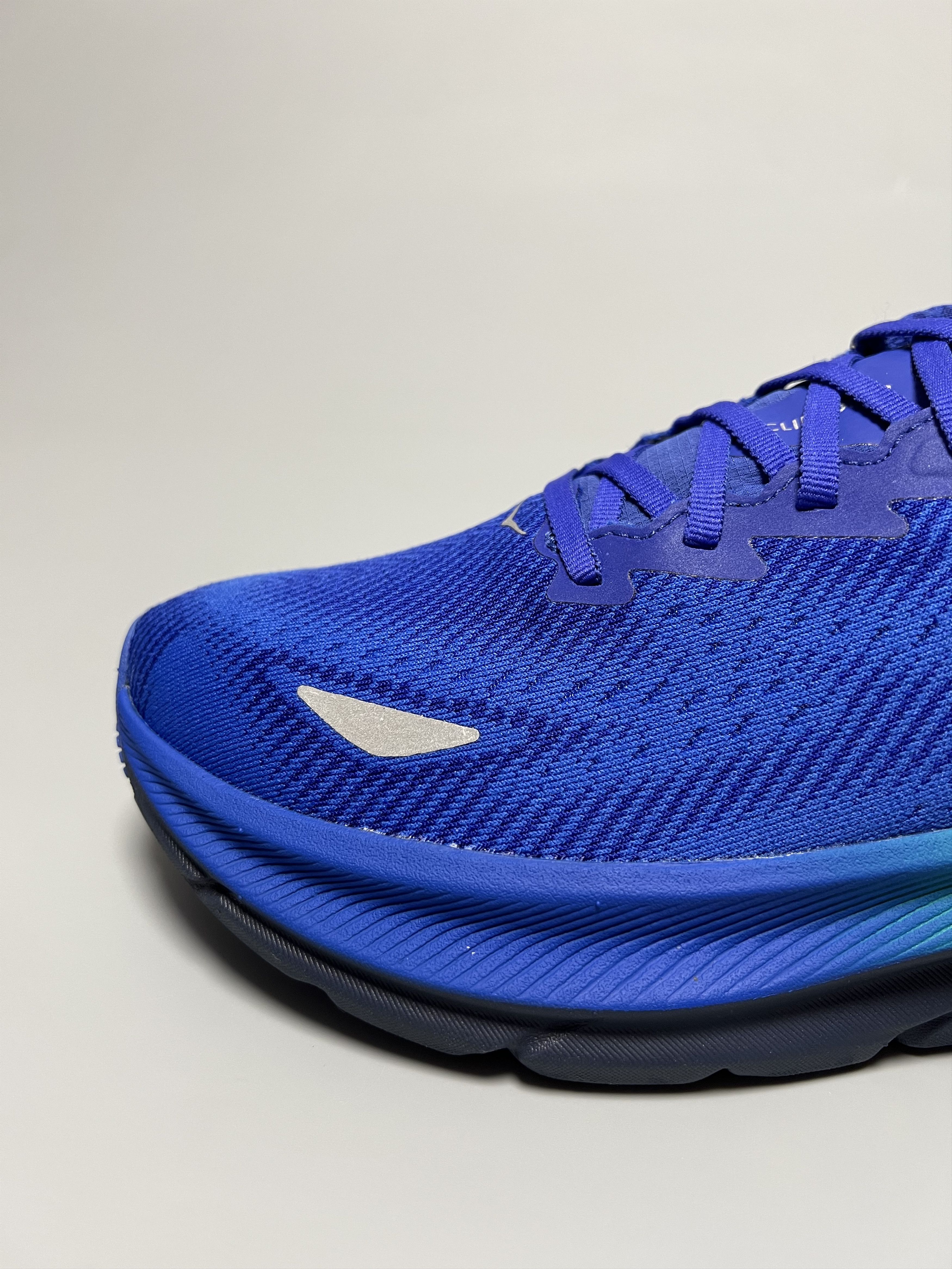 Hoka 8.5D Hoka One One Clifton 9 GTX Gore-Tex Running Shoes Size US 8.5 / EU 41-42 - 8 Thumbnail