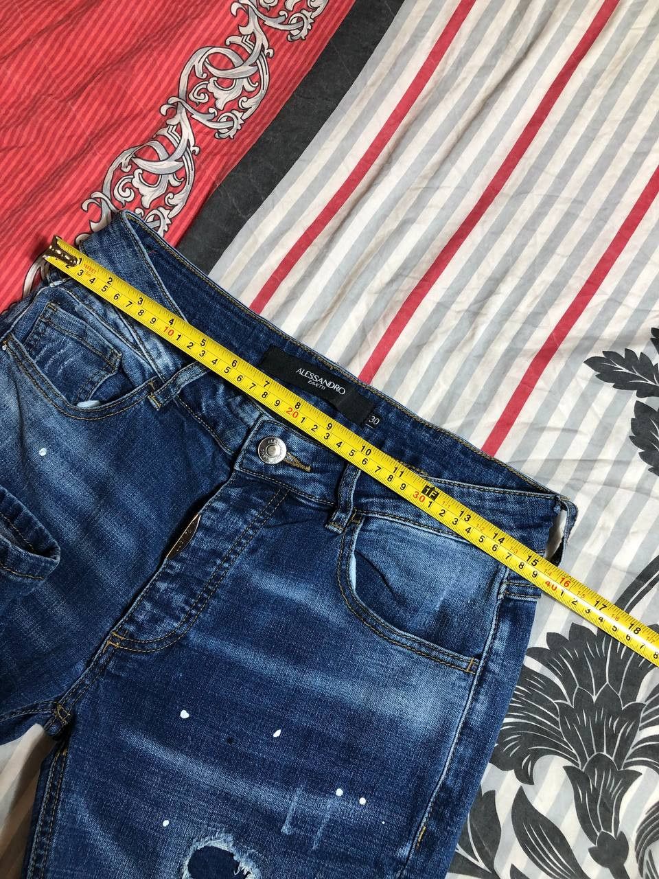 Japanese Brand Dirty Painted Distressed Thrashed Faded Baggy Jeans Y2K Size US 32 / EU 48 - 2 Thumbnail