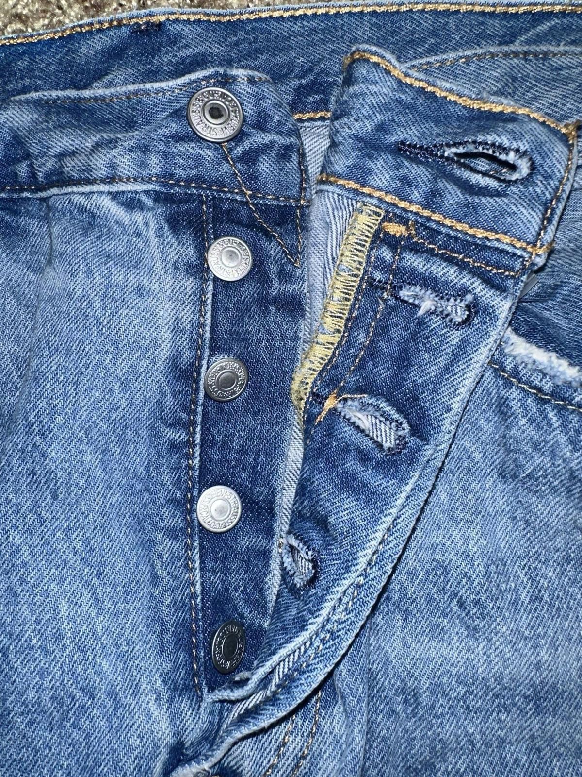 Levi's Men's Levi's 501® Original Fit Ripped Jeans Size US 35 - 4 Thumbnail
