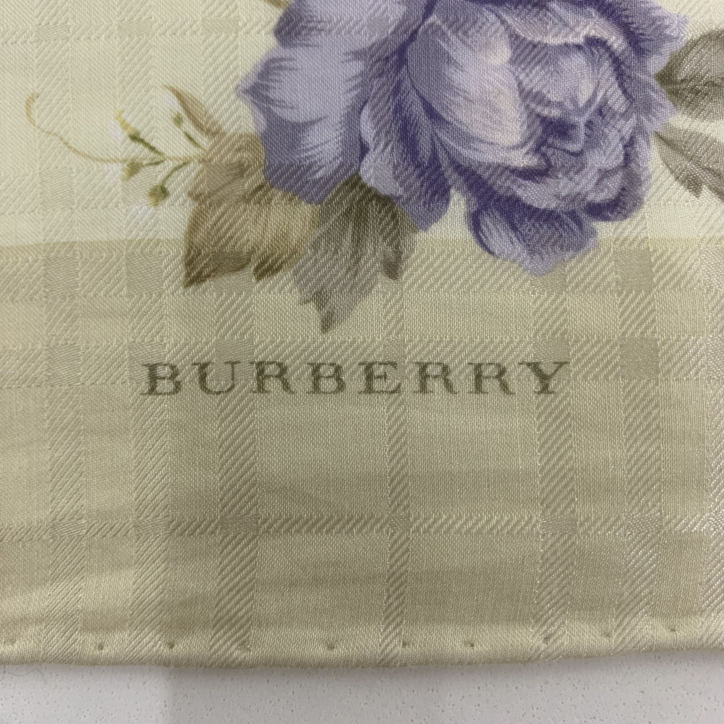 Burberry Burberry Handkerchief Bandana Neckerchief Square TB3302 Size ONE SIZE - 4 Thumbnail