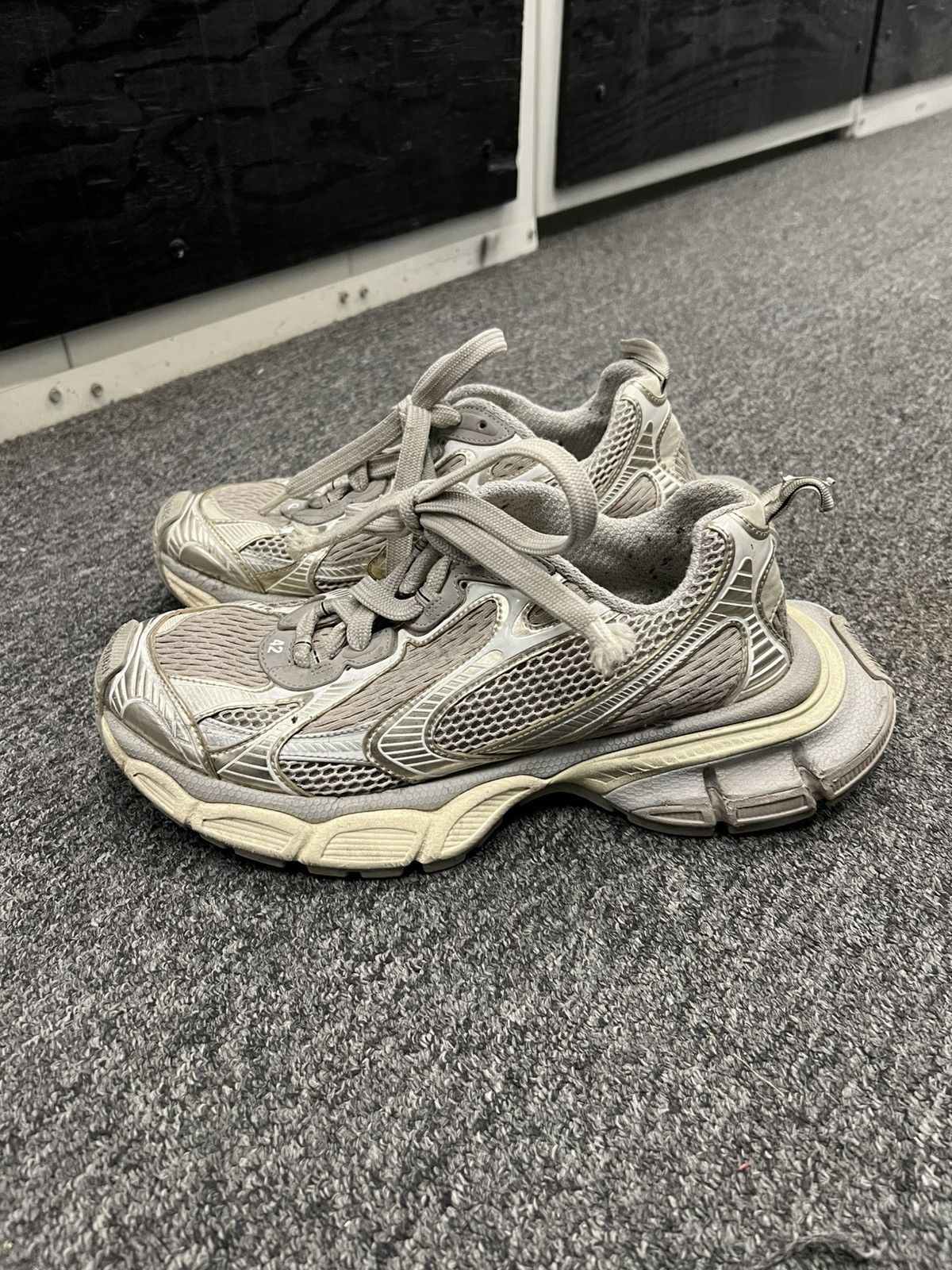 Balenciaga Balenciaga 3XL Sneakers Size US 9.5 / EU 42-43 - 1 Thumbnail