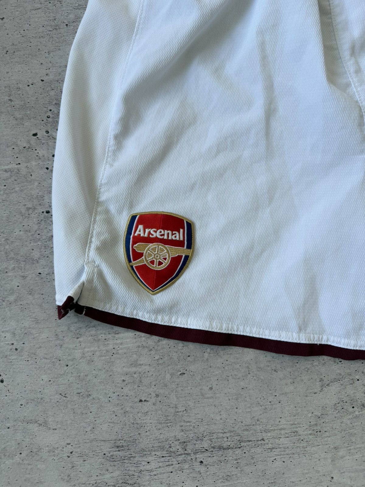 Nike × Vintage Nike Arsenal Vintage 2007/2008 Away Shorts Size US 29 - 3 Thumbnail