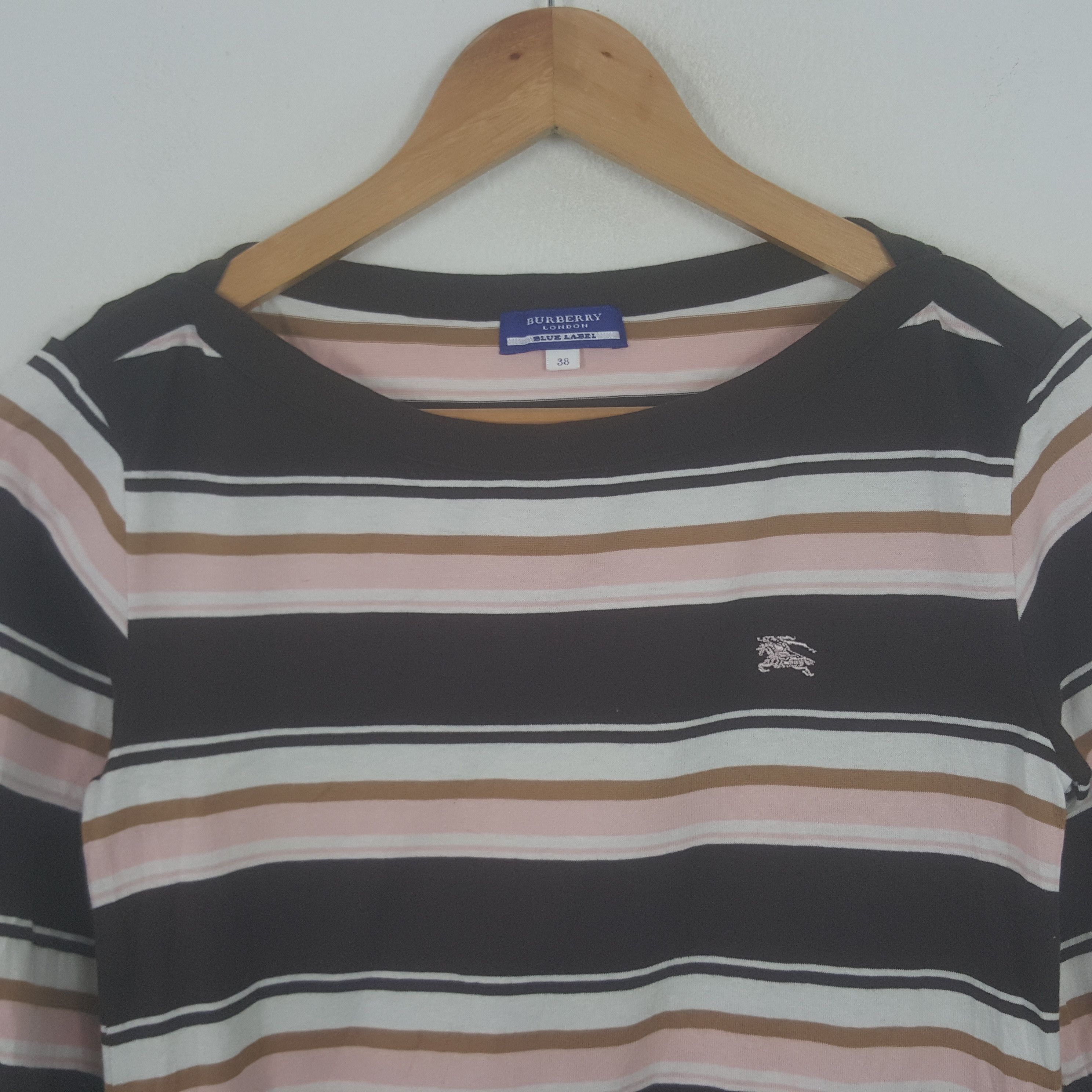 Burberry × Vintage Vintage Burberry London Blue Label Tshirt Size XS / US 0-2 / IT 36-38 - 2 Thumbnail