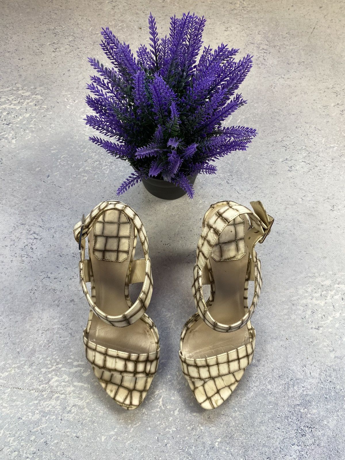 Dior Christian Dior Women’s Leather Heels Shoes Size 36 Size US 6 / IT 36 - 2 Thumbnail
