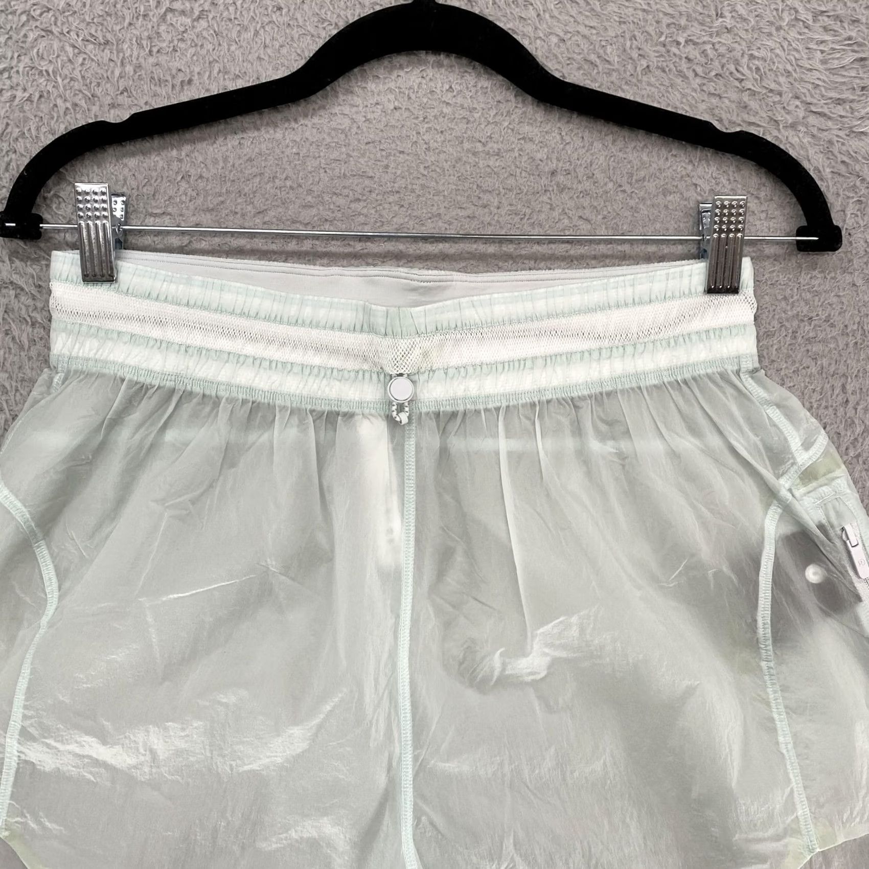 Lululemon Lululemon Running Shorts Womens 8 Green Packable Step Out Lightweight Sheer Size 30" / US 8 / IT 44 - 3 Thumbnail
