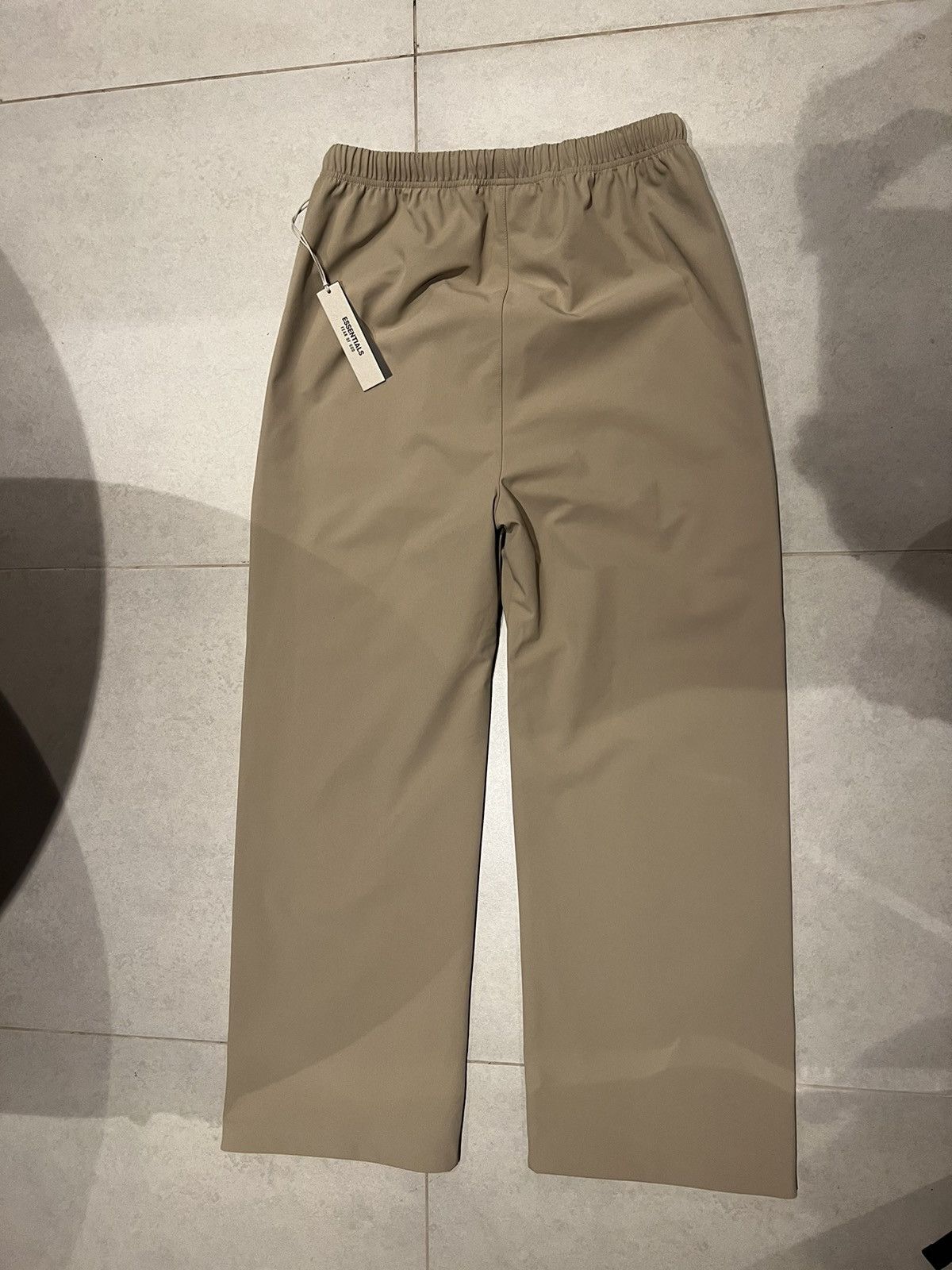Essentials × Fear of God Fear of God Bonded Nylon Beige Pants Size US 32 / EU 48 - 2 Thumbnail