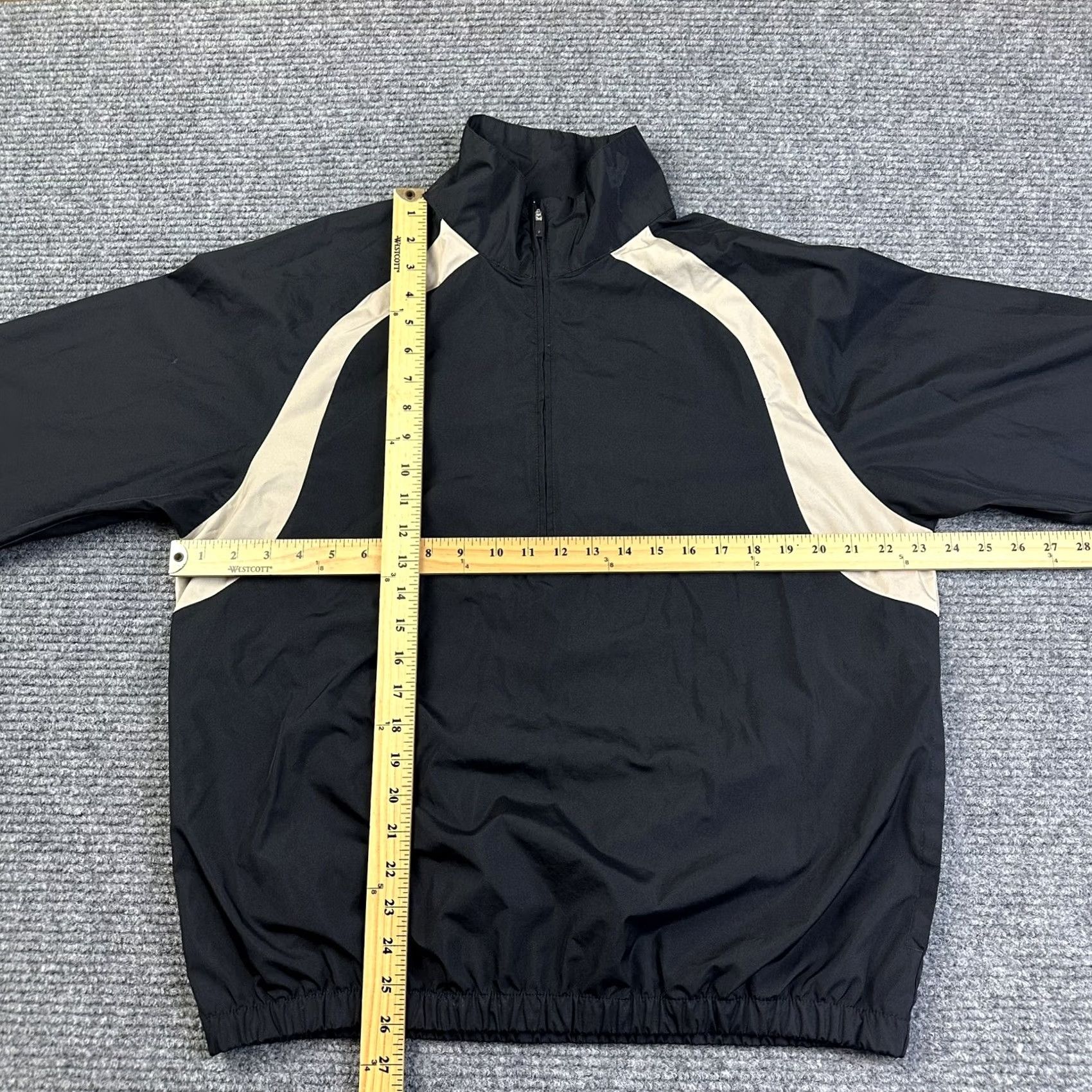 Izod VINTAGEIZOD XFG Adult Medium 1/2 Zip Short Sleeve Golf Windbreaker Black Tan Warmup Shirt Mens Size US 31 - 4 Thumbnail