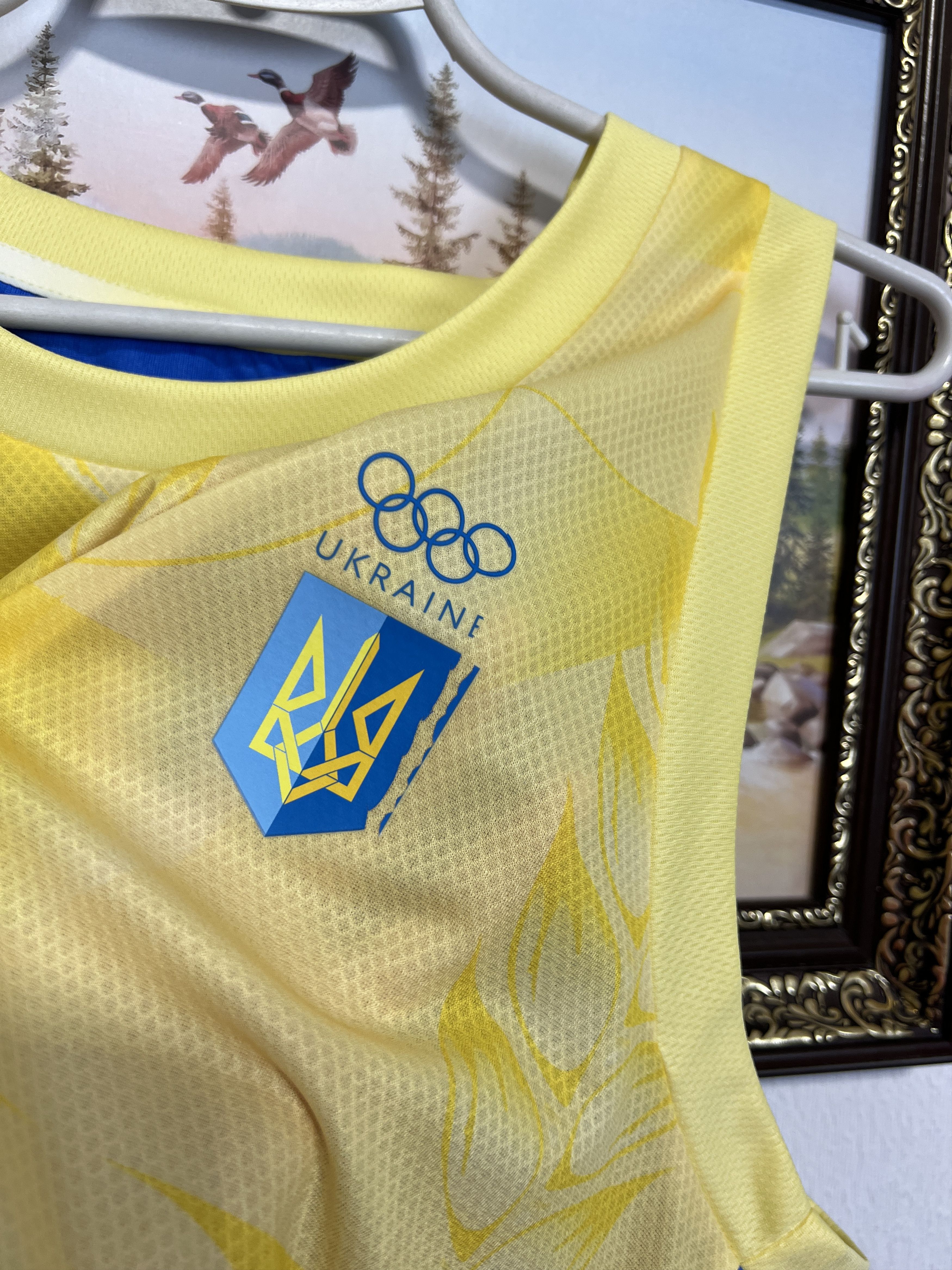 Vintage 4F Ukraine Olympics Train Vest Shirt Sport Jersey Trikot Size US L / EU 52-54 / 3 - 4 Thumbnail
