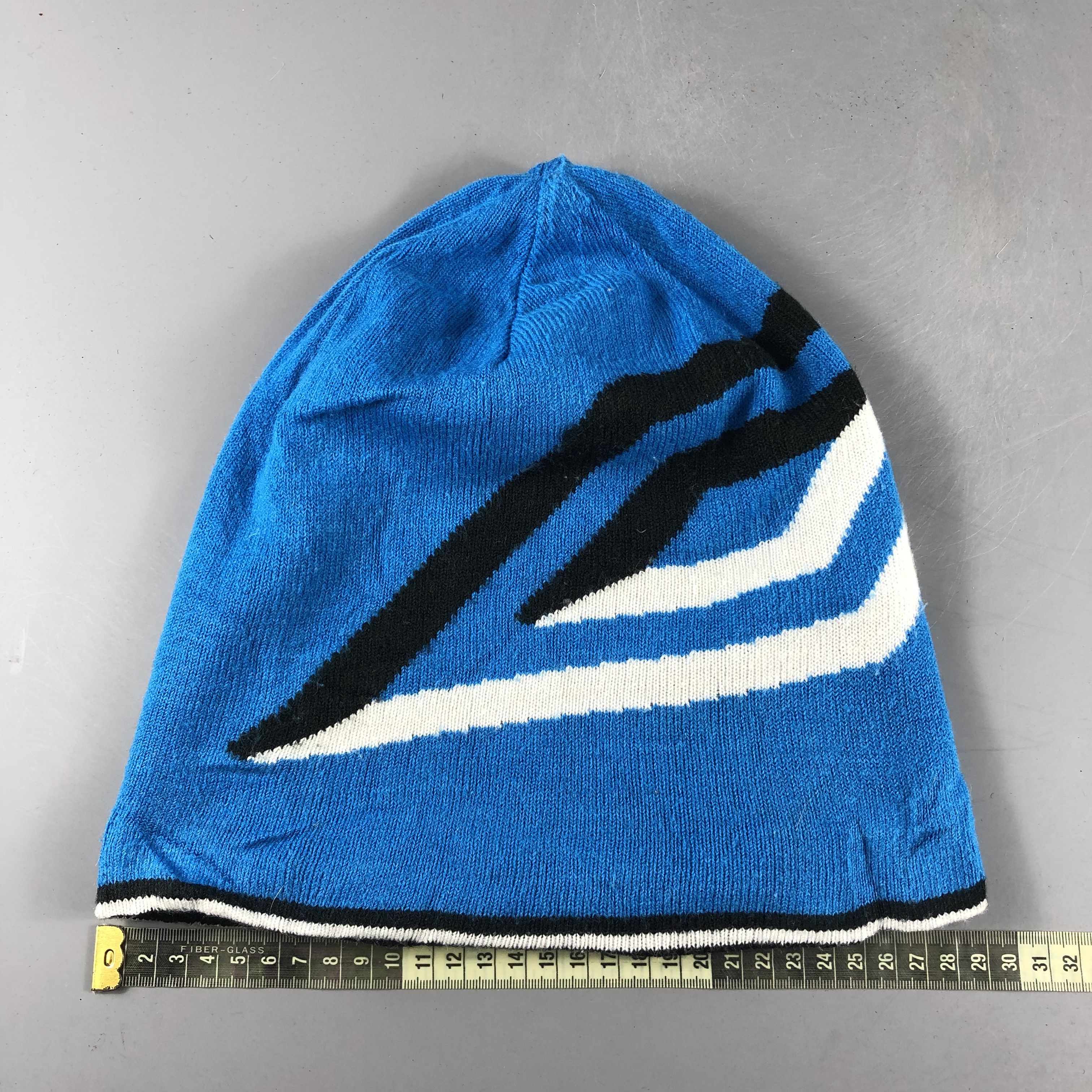 Umbro × Vintage Umbro Big Logo Cuffless Beanie Snow Hat Snow Cap -D422 Size ONE SIZE - 4 Thumbnail