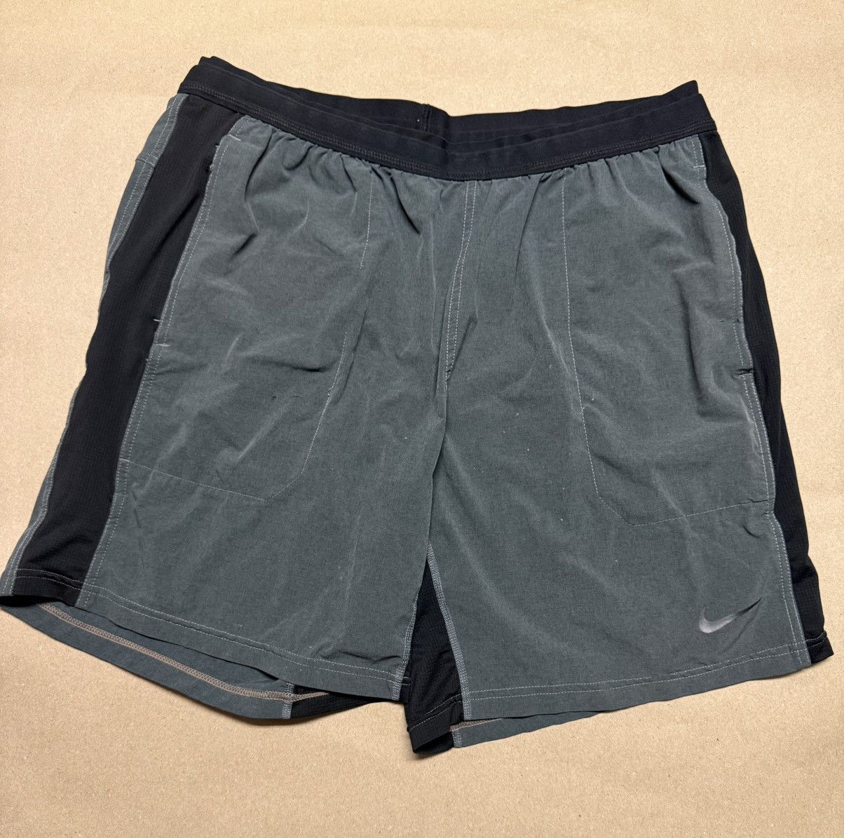 Nike Nike DriFit Basketball Workout Shorts Grey sz XL Extra Large Size US 38 / EU 54 - 1 Thumbnail