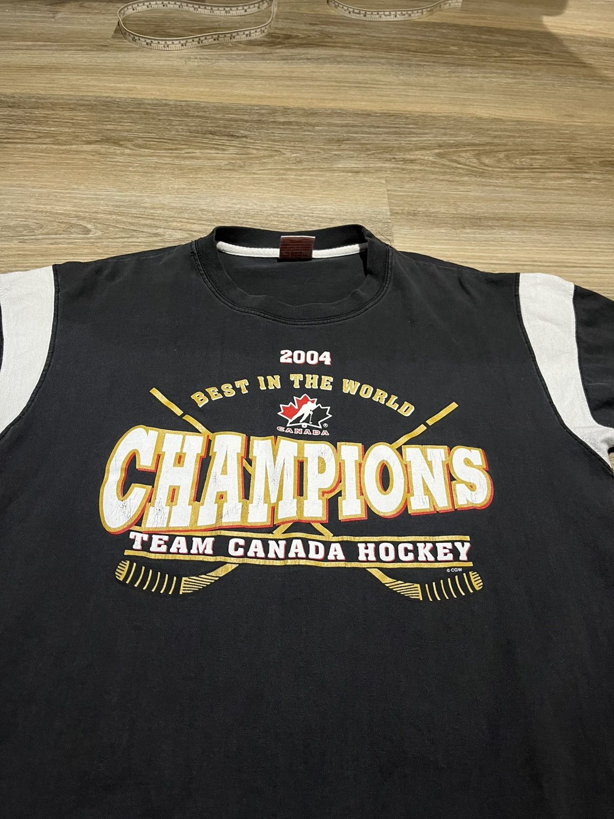 Vintage Team Canada Hockey tee Size US S / EU 44-46 / 1 - 2 Thumbnail