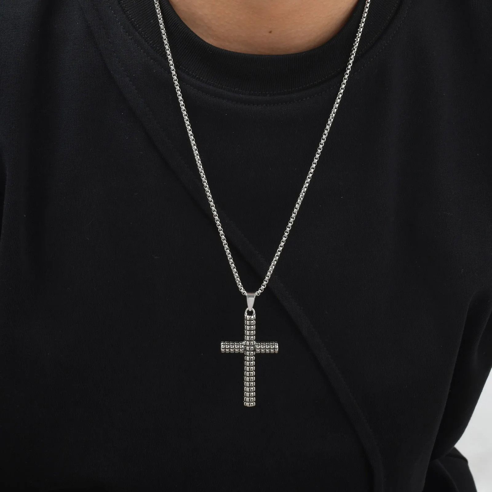 Jewelry Retro Cross Necklace Size ONE SIZE - 4 Thumbnail