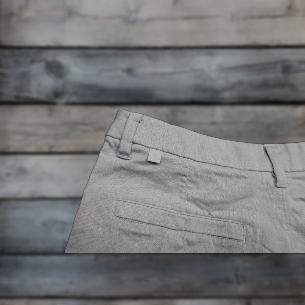 Lululemon Lululemon Mens Shorts Gray Flat Front Pockets Stretch Casual Chino 5-Pocket Golf 34in Inseam 11in Size US 34 / EU 50 - 1 Thumbnail
