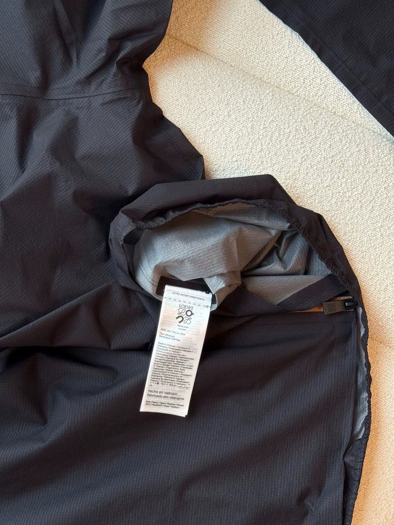 Loewe LOEWE Ultra Jacket co-branded outdoor jacket protective cl Size XS / US 0-2 / IT 36-38 - 7 Thumbnail