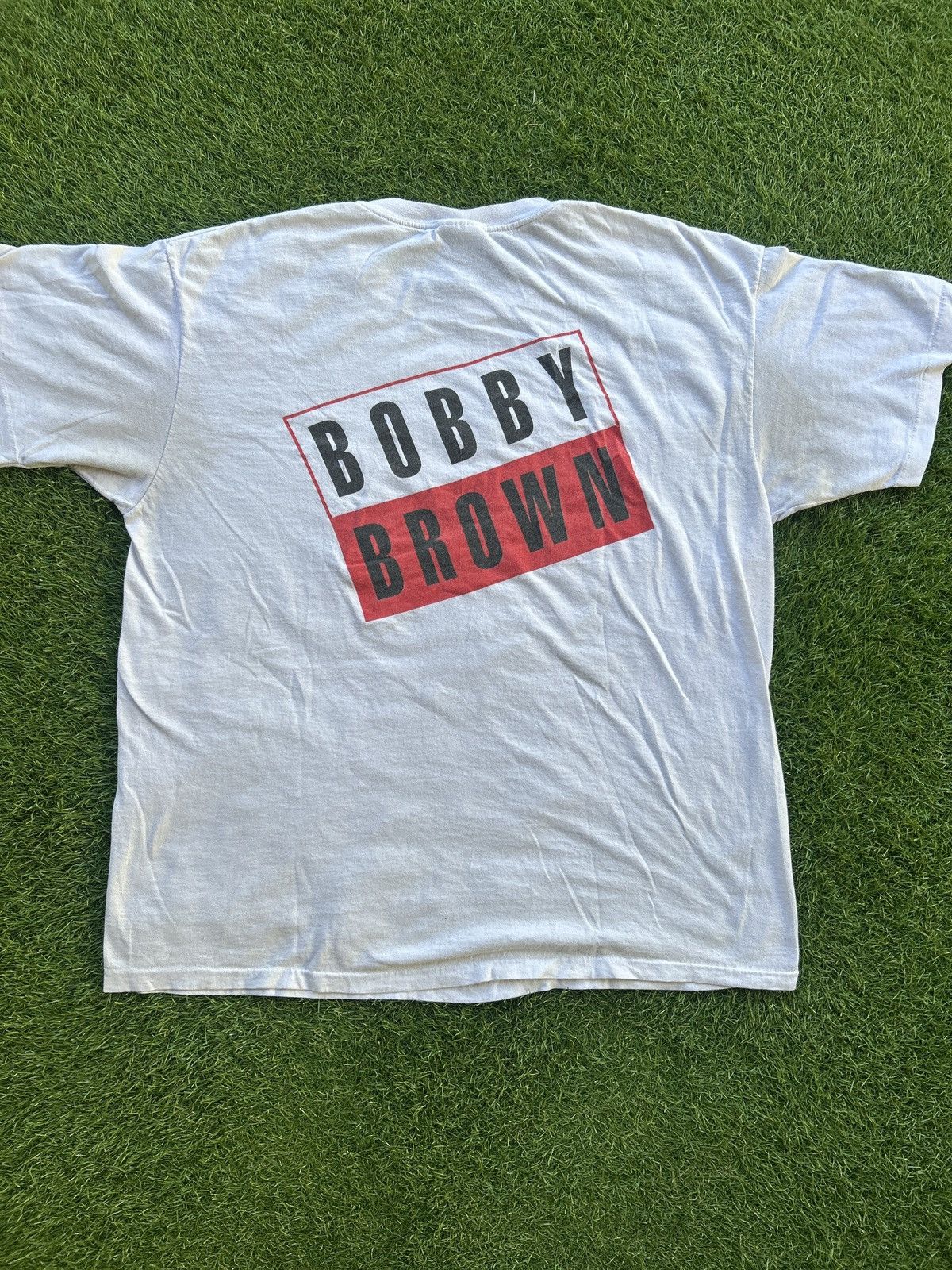 Vintage Vintage 90s Bobby Brown Album Promo T-Shirt Size US XL / EU 56 / 4 - 4 Thumbnail