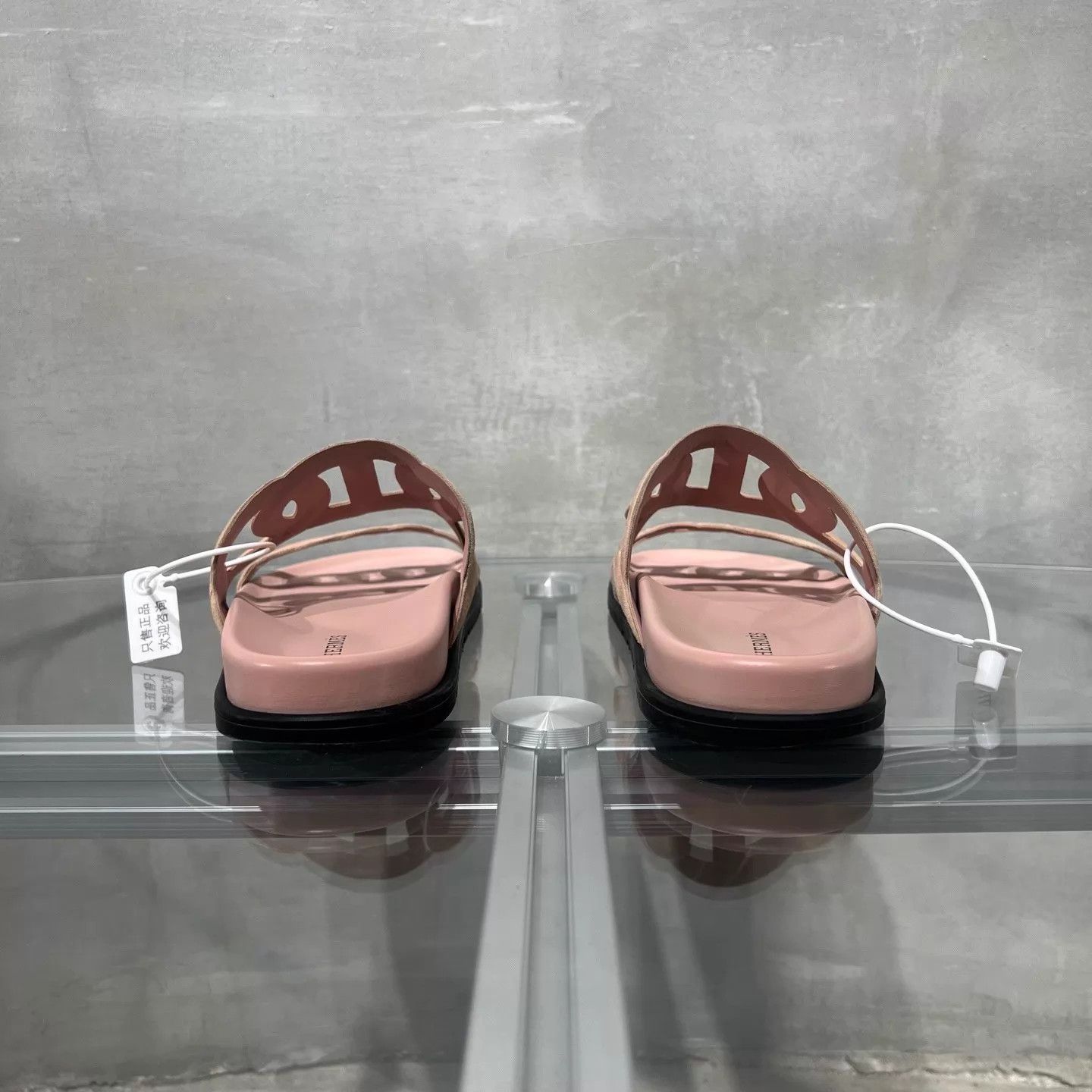 Hermes Hermes pink suede Pigalle slide 37 Size US 6.5 / IT 36.5 - 6 Thumbnail