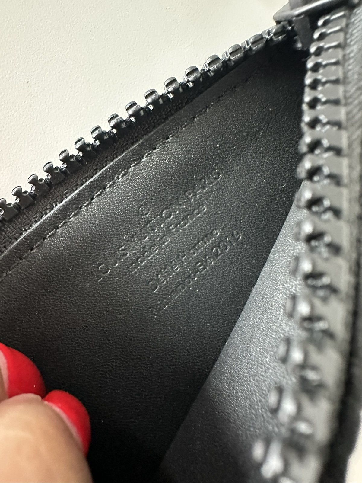 Louis Vuitton Louis Vuitton x Virgil Abloh Coin Purse Size ONE SIZE - 14 Thumbnail