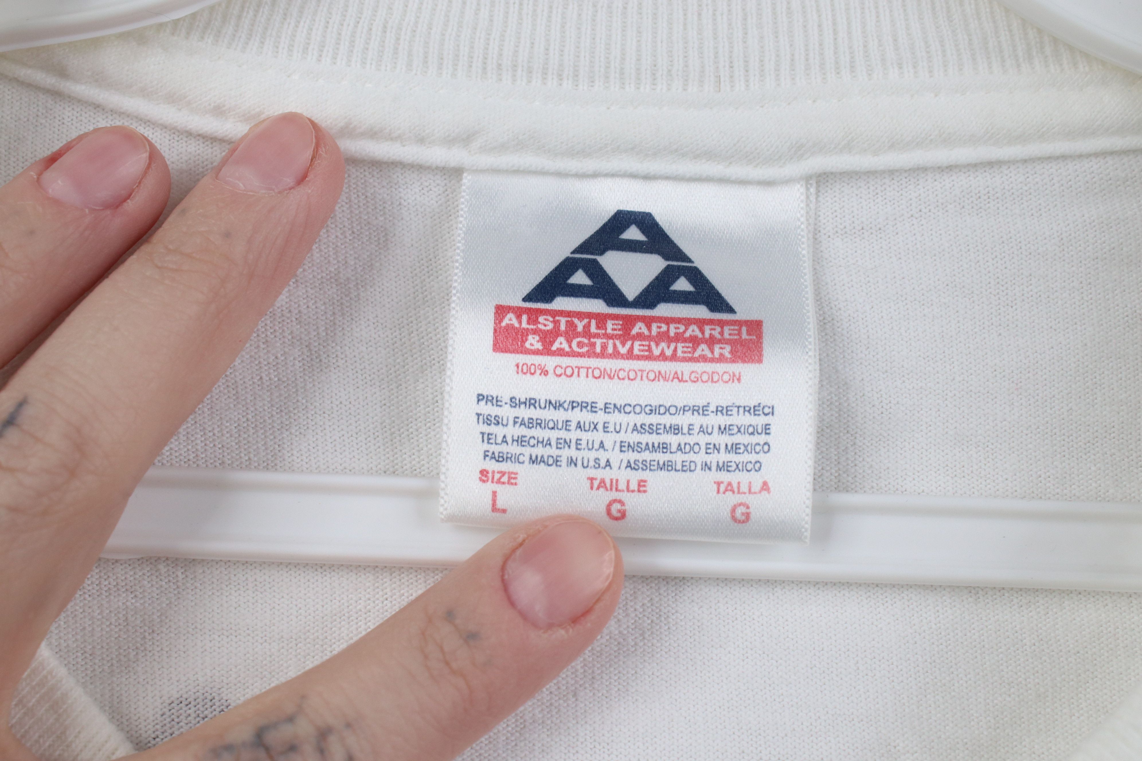 Vintage Vintage 90s Y2K Oil Corporation Long Sleeve T-Shirt White Size US L / EU 52-54 / 3 - 7 Thumbnail