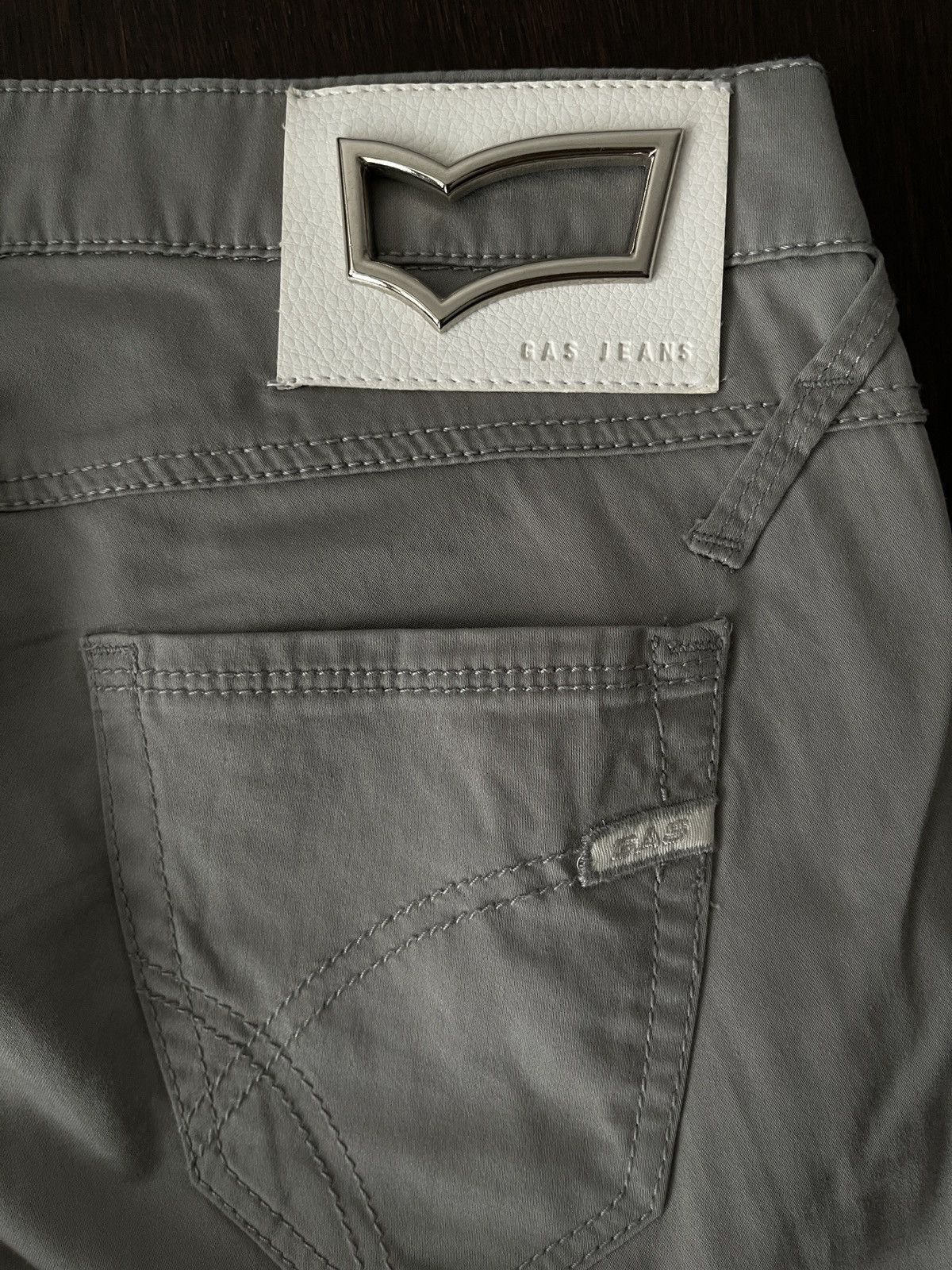 GAS Gas gray capri shorts Size 28" / US 6 / IT 42 - 5 Thumbnail