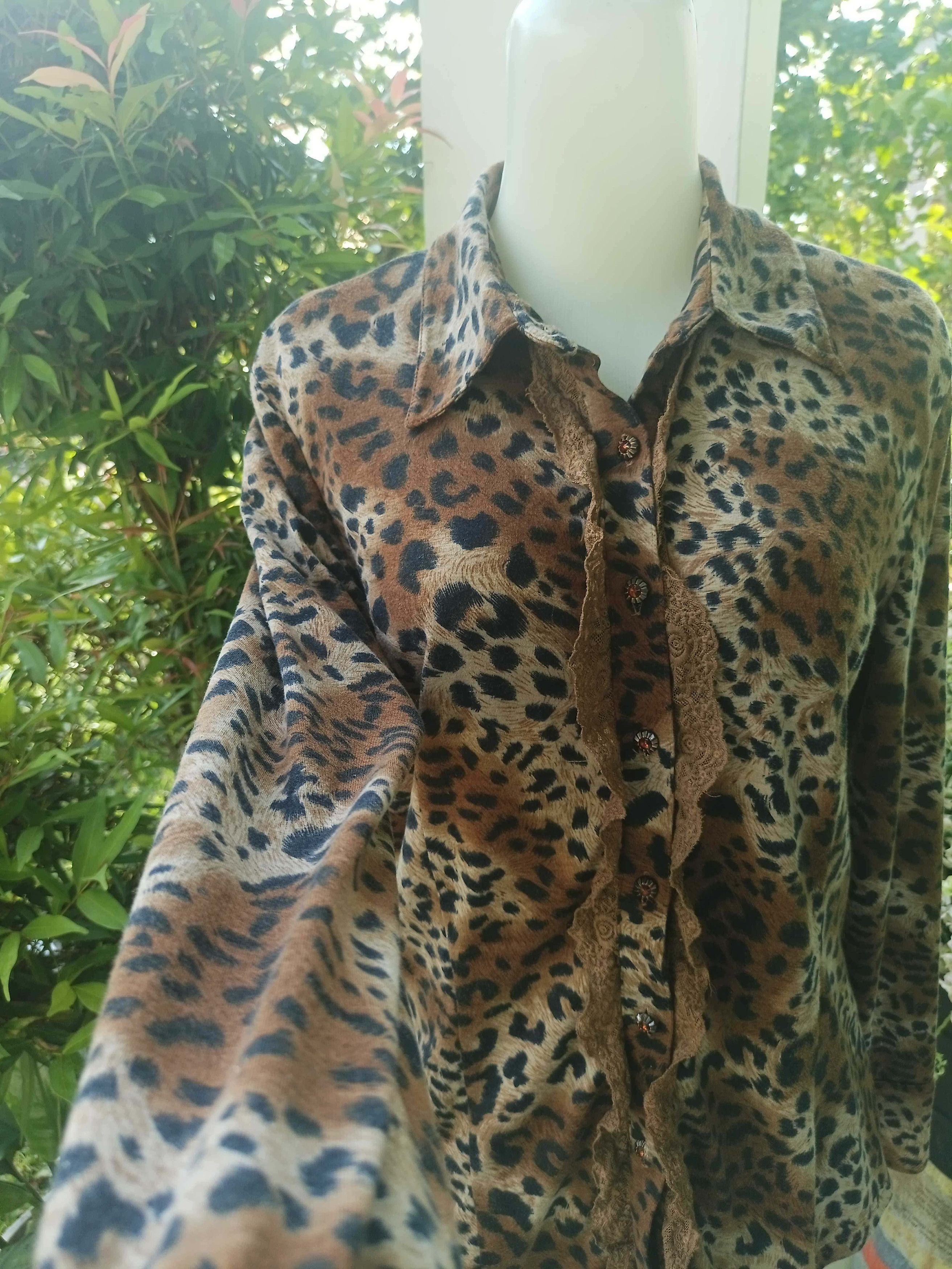 The Unbranded Brand FABIO FERRETTI Leopard Lace Shirt Size M / US 6-8 / IT 42-44 - 18 Thumbnail