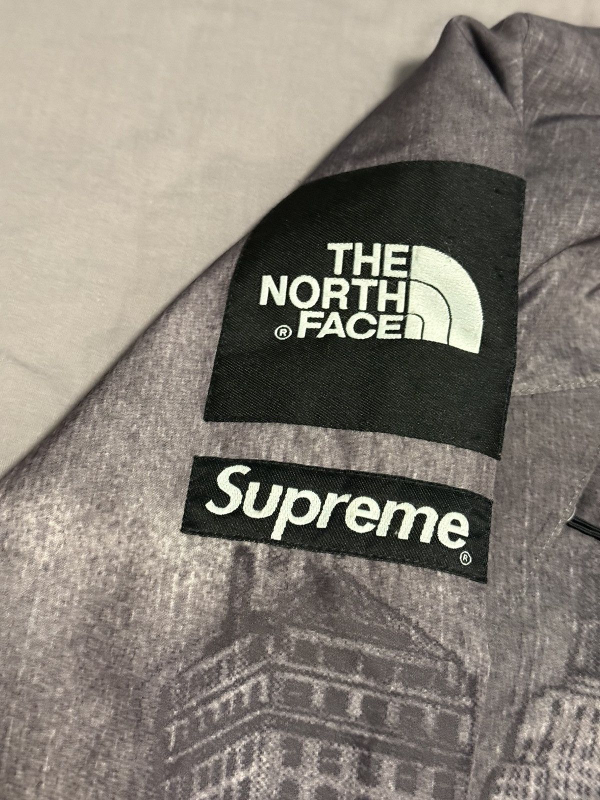 Supreme × The North Face Supreme TNF the north face 08ss night summit skyline jacket Size US XL / EU 56 / 4 - 4 Thumbnail