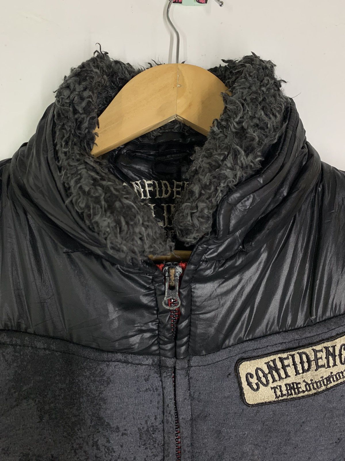 Japanese Brand × Vintage Vintage Confidence Tline Vest Size US L / EU 52-54 / 3 - 2 Thumbnail