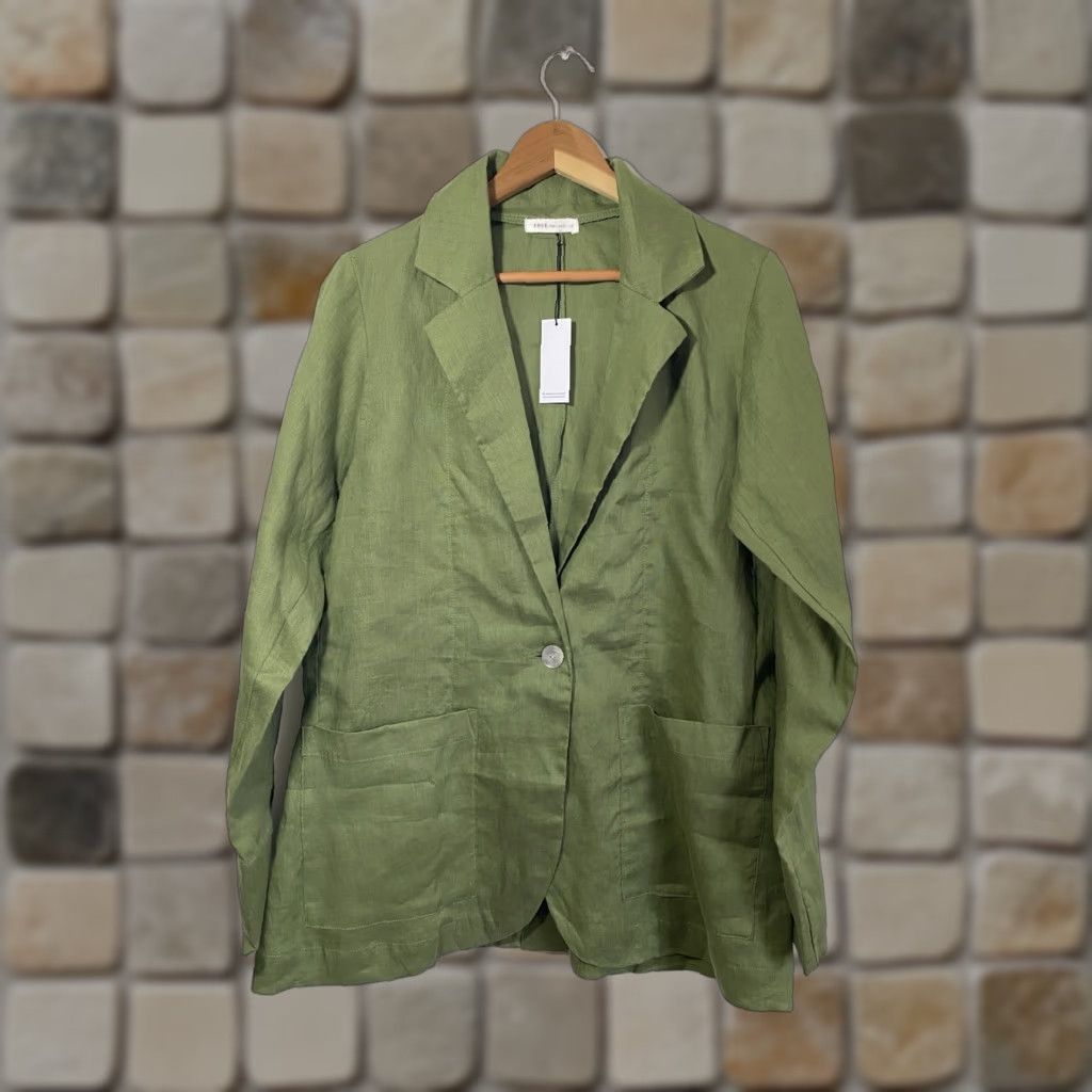 NWT AURA The Label Linen Blazer Women's Blazer Green Large L Bohemian City Classic 100% Linen Pockets Breathable Lightweight Wrap Closure