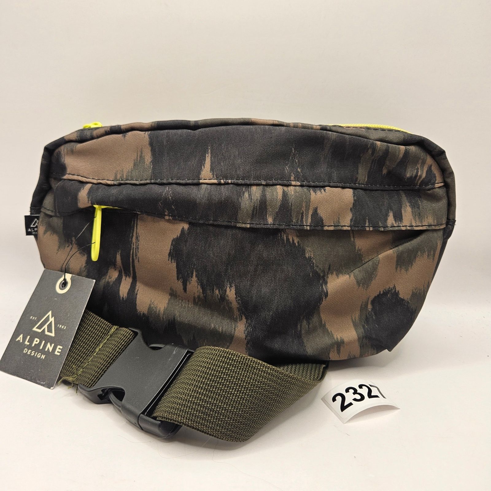 Other ALPINE DESIGN WOMEN'S CAMO OLIVE PRINT HIPSACK WAIST BAG NWT Size ONE SIZE - 1 Thumbnail