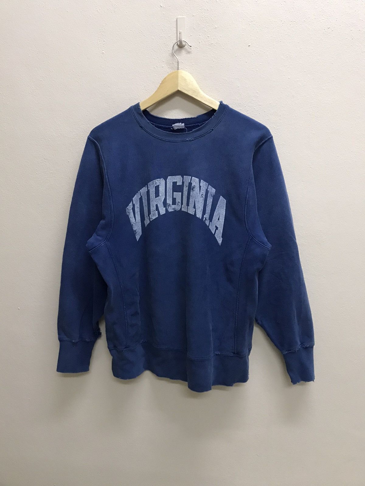 Vintage VINTAGE DISTRESSED VIRGINIA CREWNECK SWEATSHIRT Size US S / EU 44-46 / 1 - 3 Thumbnail