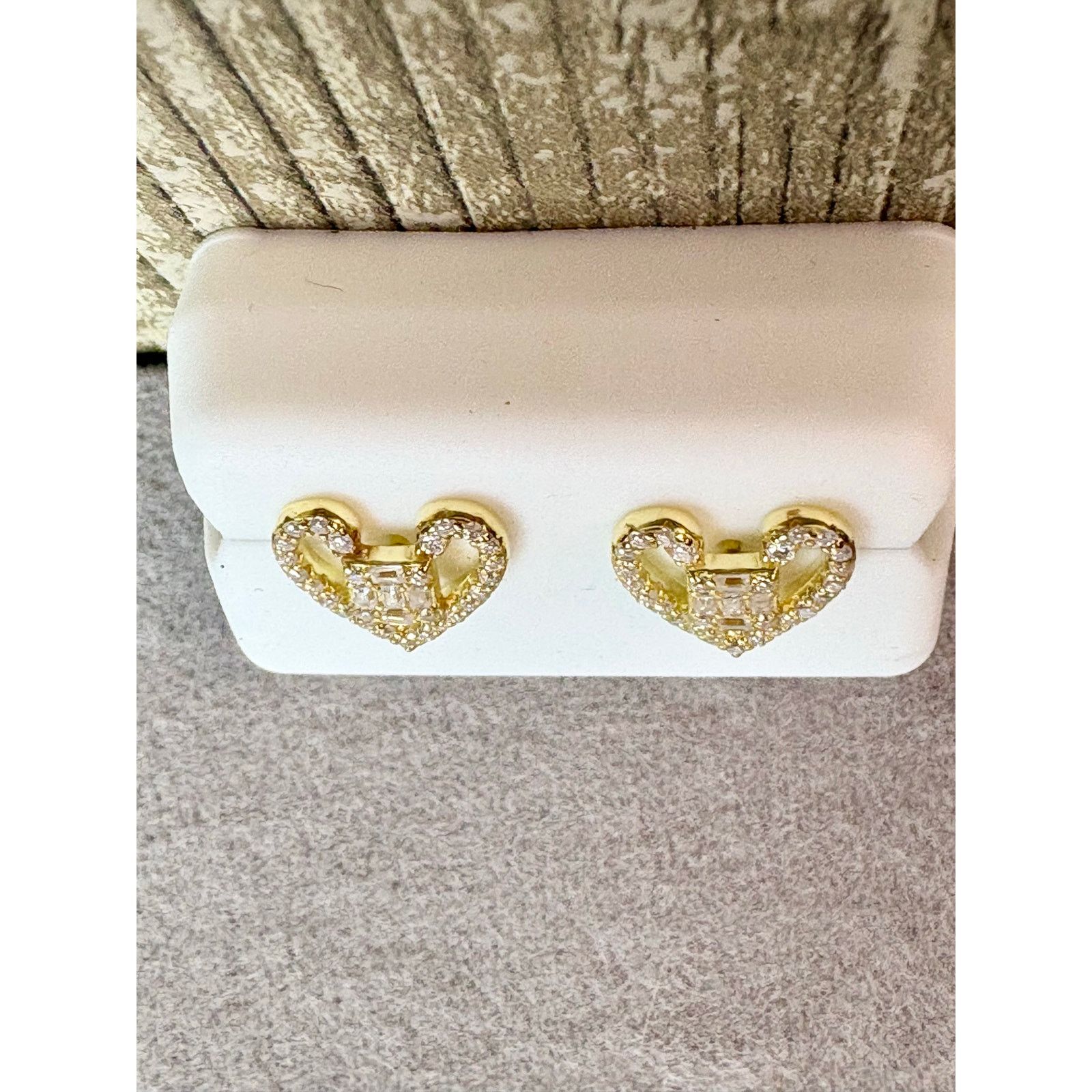 Jewelry 14K Vermeil Gold over Heart Moissanite Screw-Back Earrings Size ONE SIZE - 5 Thumbnail